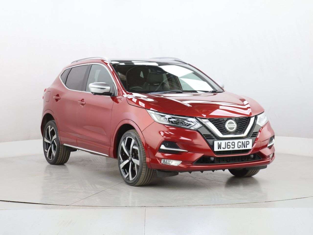 A 2019 NISSAN QASHQAI 1.3 DIG-T Tekna+ SUV 5dr Petrol DCT Auto Euro 6 (s/s) (160 ps) A 2019 NISSAN QASHQAI 1.3 DIG-T Tekna+ SUV 5dr Petrol DCT Auto Euro 6 (s/s) (160 ps)