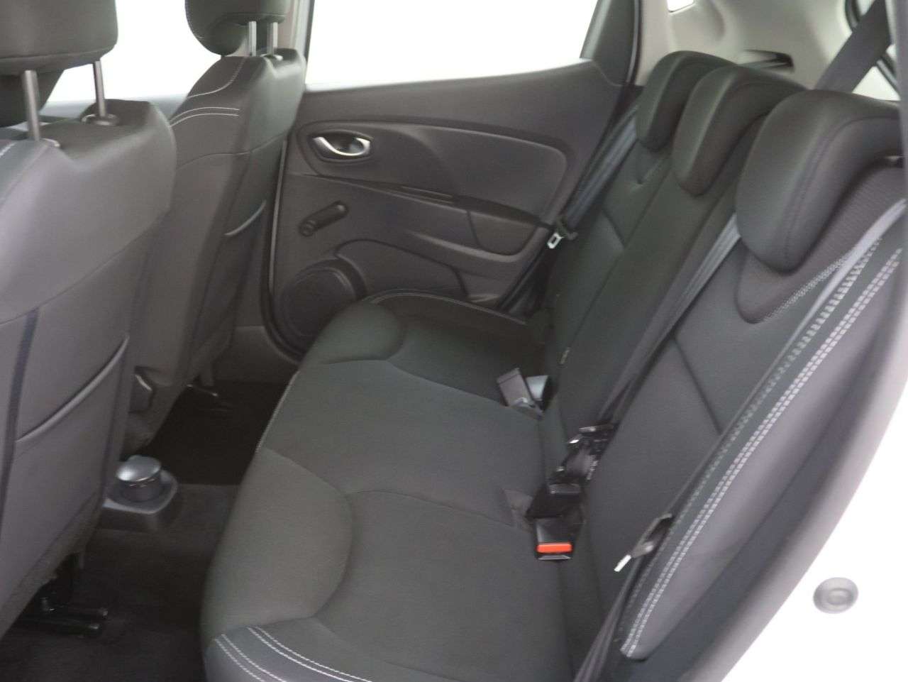 2019 RENAULT CLIO 2019 RENAULT CLIO