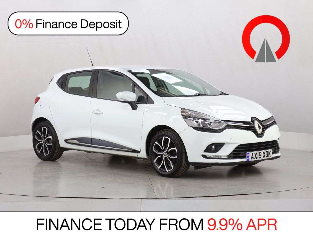 A 2019 RENAULT CLIO 0.9 TCe Play Hatchback 5dr Petrol Manual Euro 6 (s/s) (75 ps) A 2019 RENAULT CLIO 0.9 TCe Play Hatchback 5dr Petrol Manual Euro 6 (s/s) (75 ps)