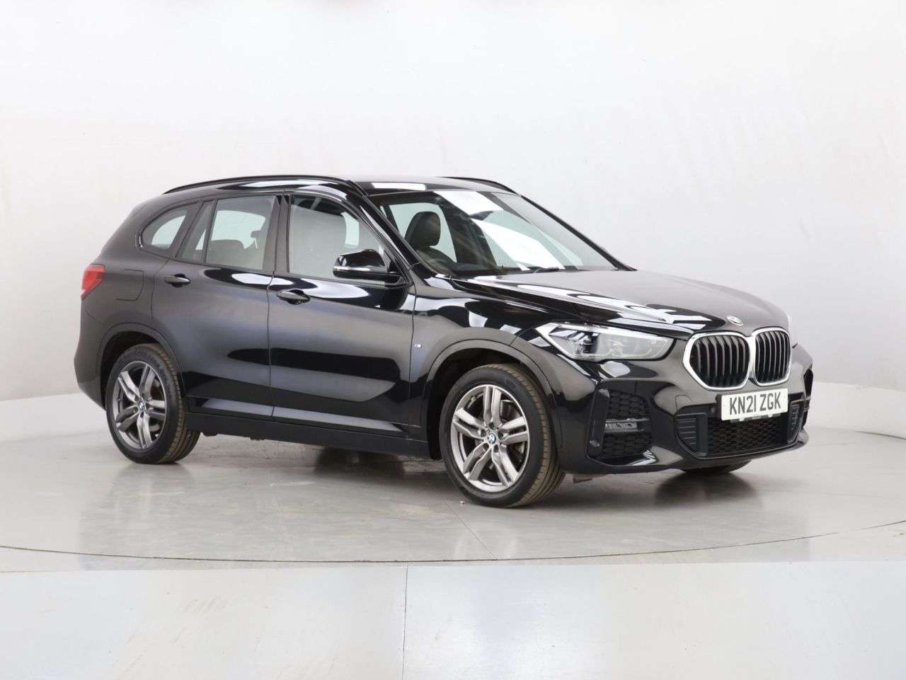 A 2021 BMW X1 1.5 25e 10kWh M Sport SUV 5dr Petrol Plug-in Hybrid Auto xDrive Euro 6 (s/s A 2021 BMW X1 1.5 25e 10kWh M Sport SUV 5dr Petrol Plug-in Hybrid Auto xDrive Euro 6 (s/s