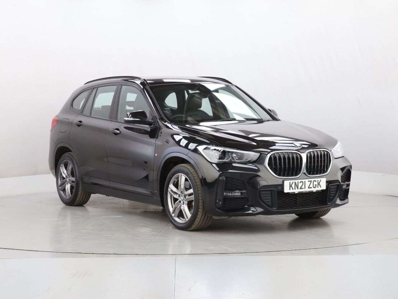 A 2021 BMW X1 1.5 25e 10kWh M Sport SUV 5dr Petrol Plug-in Hybrid Auto xDrive Euro 6 (s/s A 2021 BMW X1 1.5 25e 10kWh M Sport SUV 5dr Petrol Plug-in Hybrid Auto xDrive Euro 6 (s/s