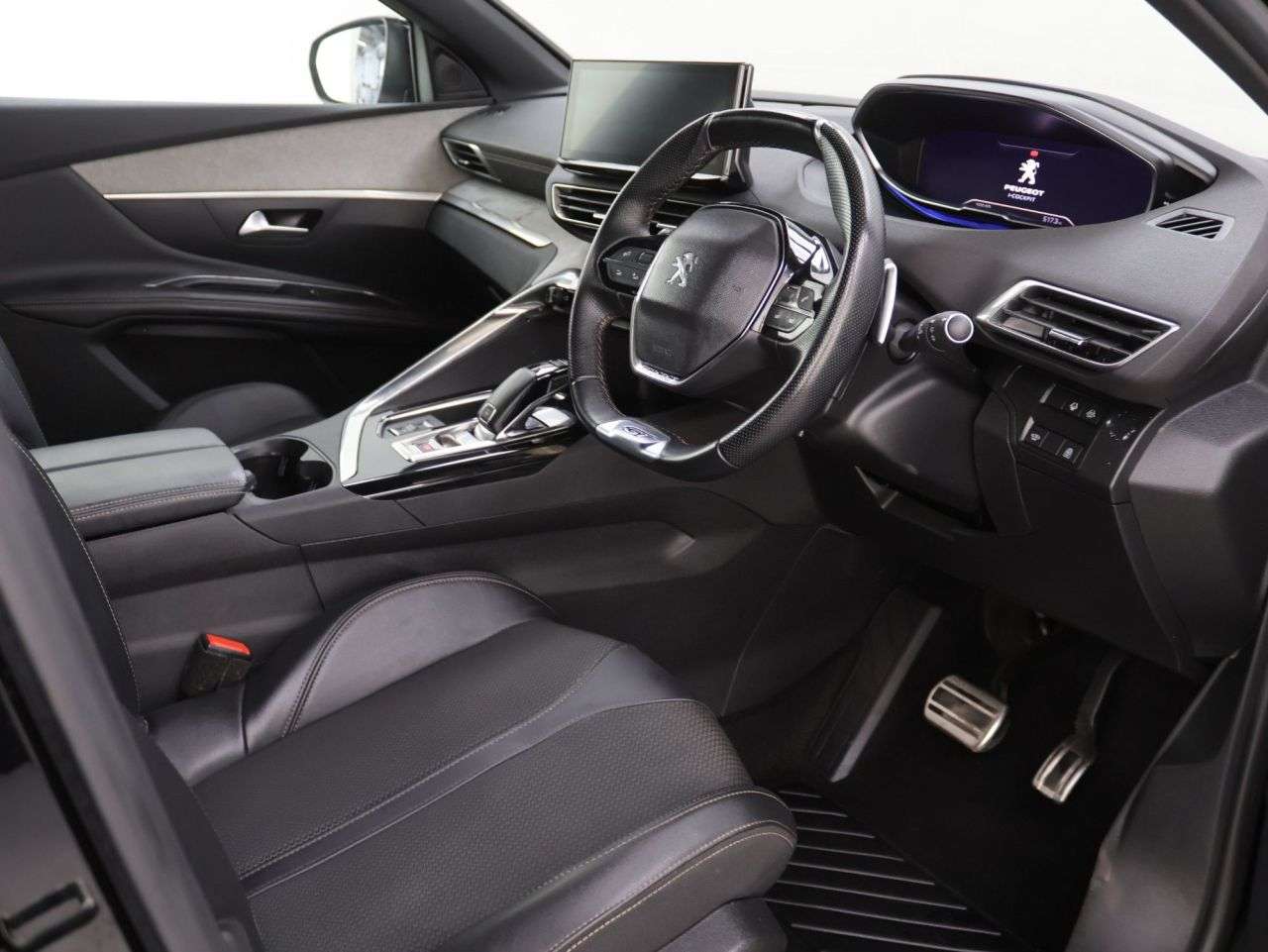 2022 PEUGEOT 3008 2022 PEUGEOT 3008