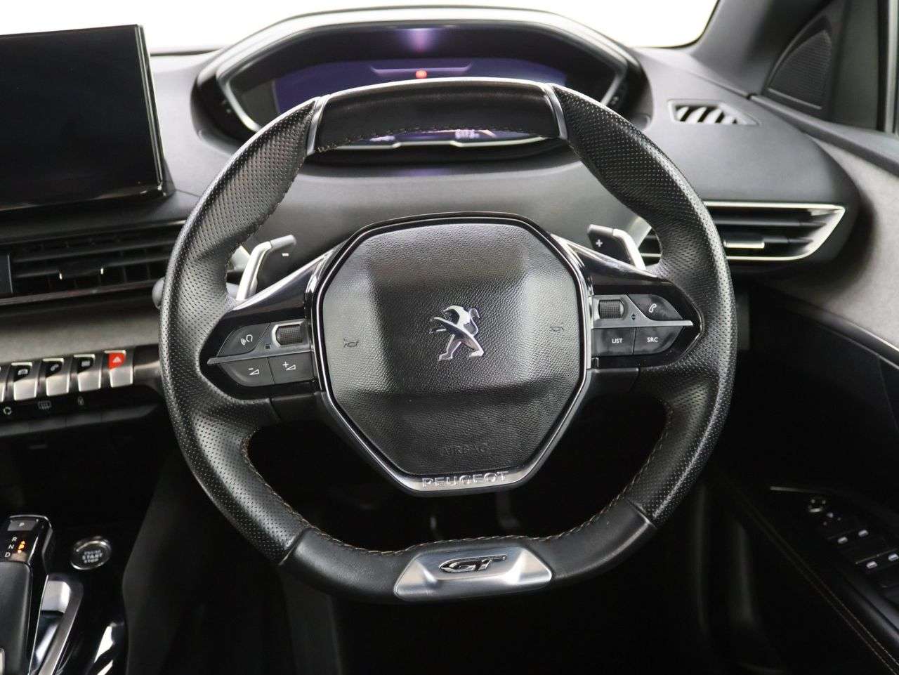 2022 PEUGEOT 3008 2022 PEUGEOT 3008