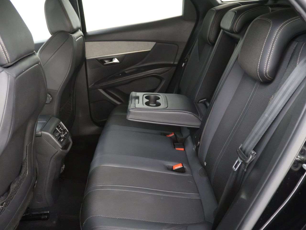 2022 PEUGEOT 3008 2022 PEUGEOT 3008