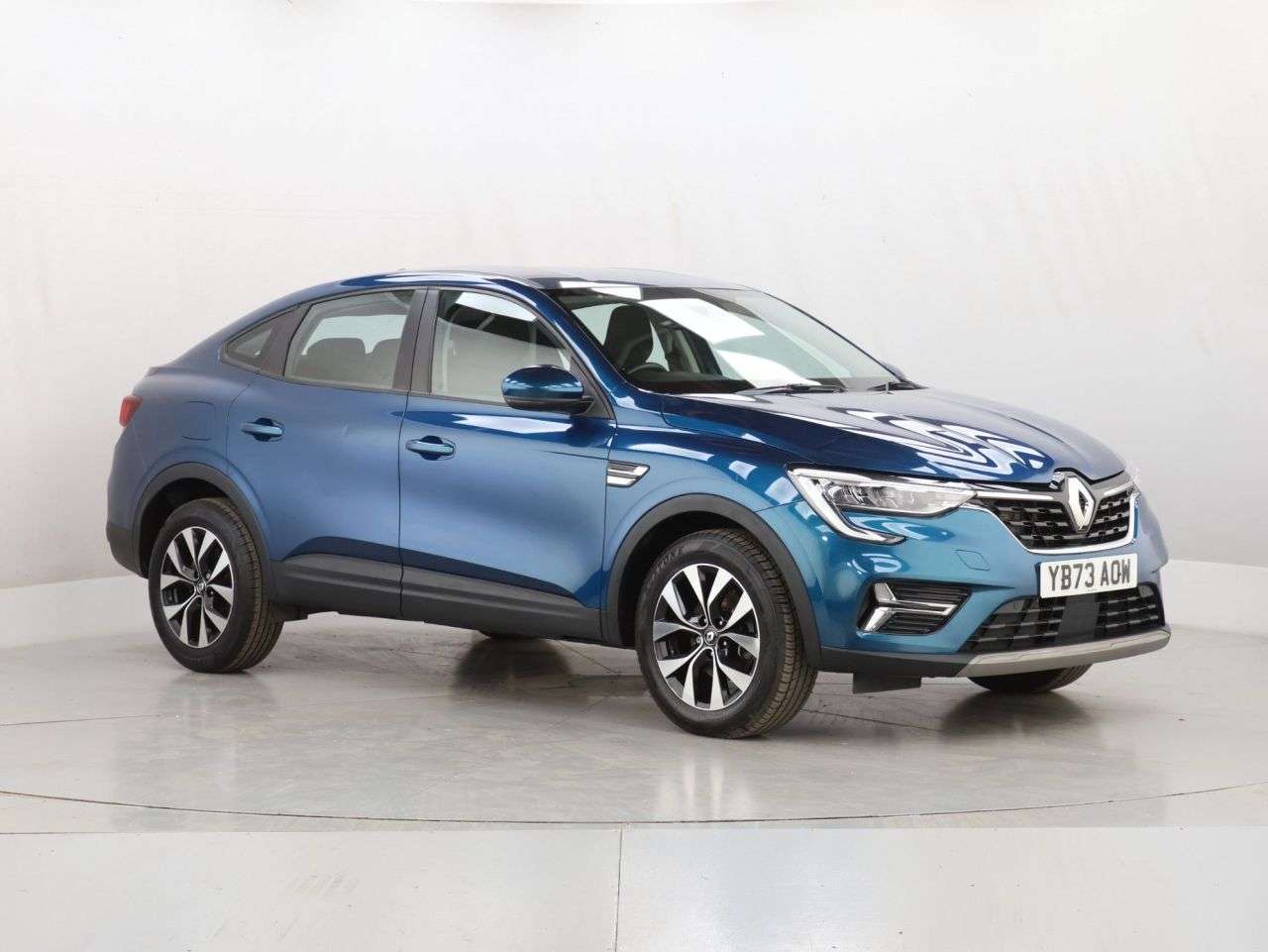 A 2023 RENAULT ARKANA 1.6 E-TECH evolution SUV 5dr Petrol Hybrid Auto 2WD Euro 6 (s/s) (145 ps) A 2023 RENAULT ARKANA 1.6 E-TECH evolution SUV 5dr Petrol Hybrid Auto 2WD Euro 6 (s/s) (145 ps)