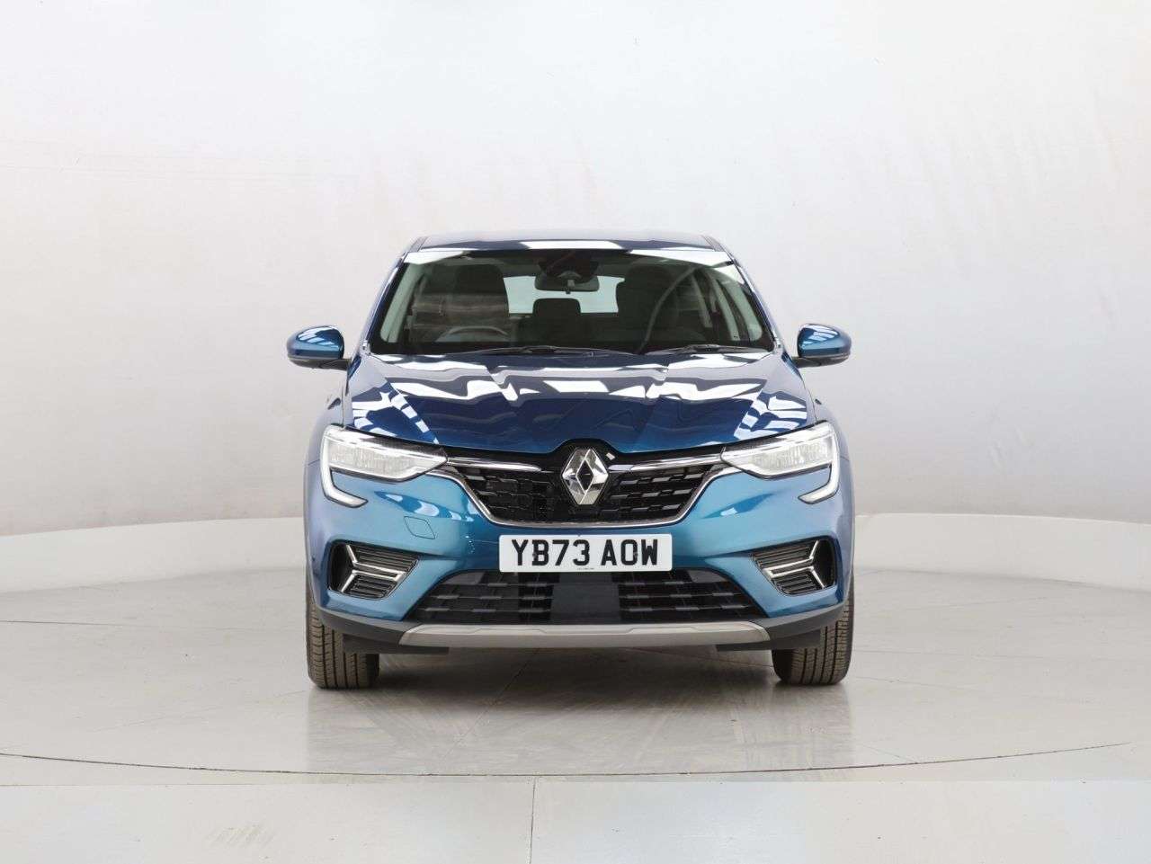 A 2023 RENAULT ARKANA 1.6 E-TECH evolution SUV 5dr Petrol Hybrid Auto 2WD Euro 6 (s/s) (145 ps) A 2023 RENAULT ARKANA 1.6 E-TECH evolution SUV 5dr Petrol Hybrid Auto 2WD Euro 6 (s/s) (145 ps)