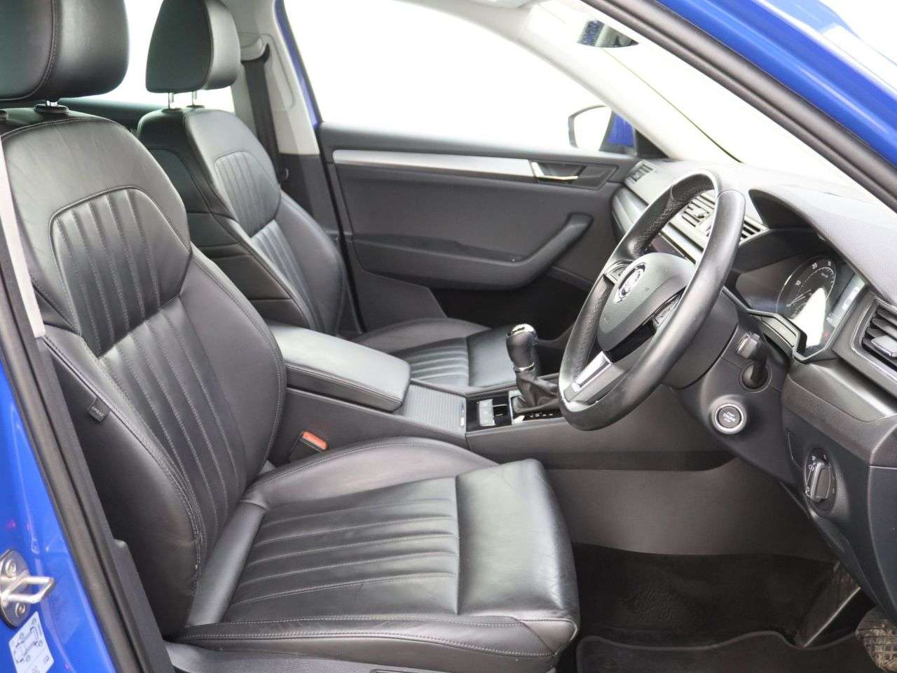 2018 SKODA SUPERB 2018 SKODA SUPERB