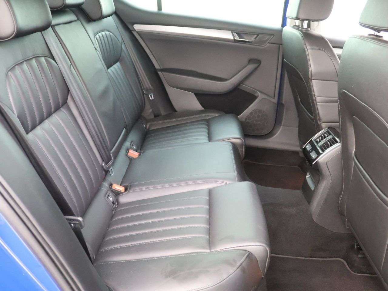 2018 SKODA SUPERB 2018 SKODA SUPERB