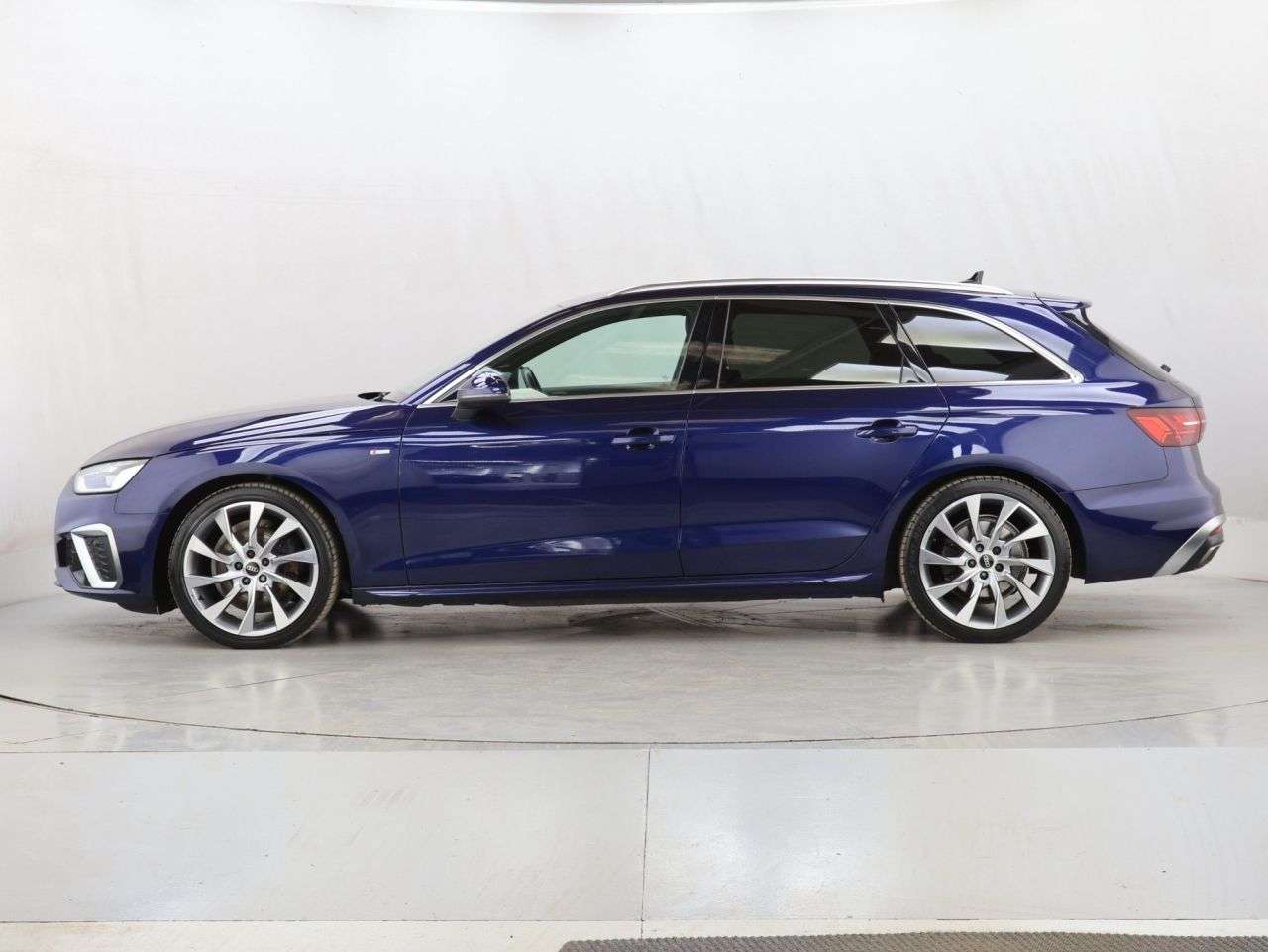 2023 AUDI A4 AVANT 2023 AUDI A4 AVANT