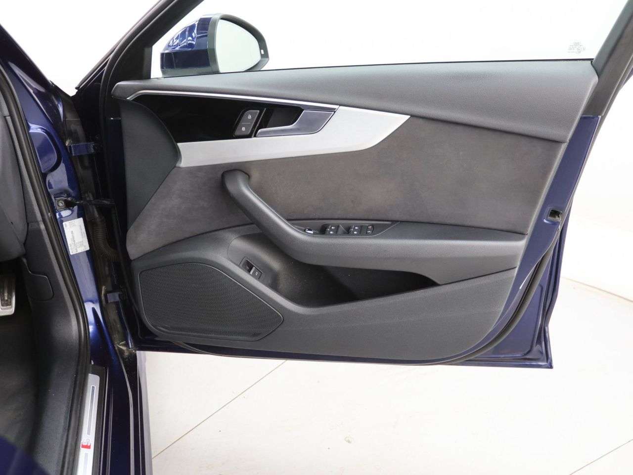 2023 AUDI A4 AVANT 2023 AUDI A4 AVANT