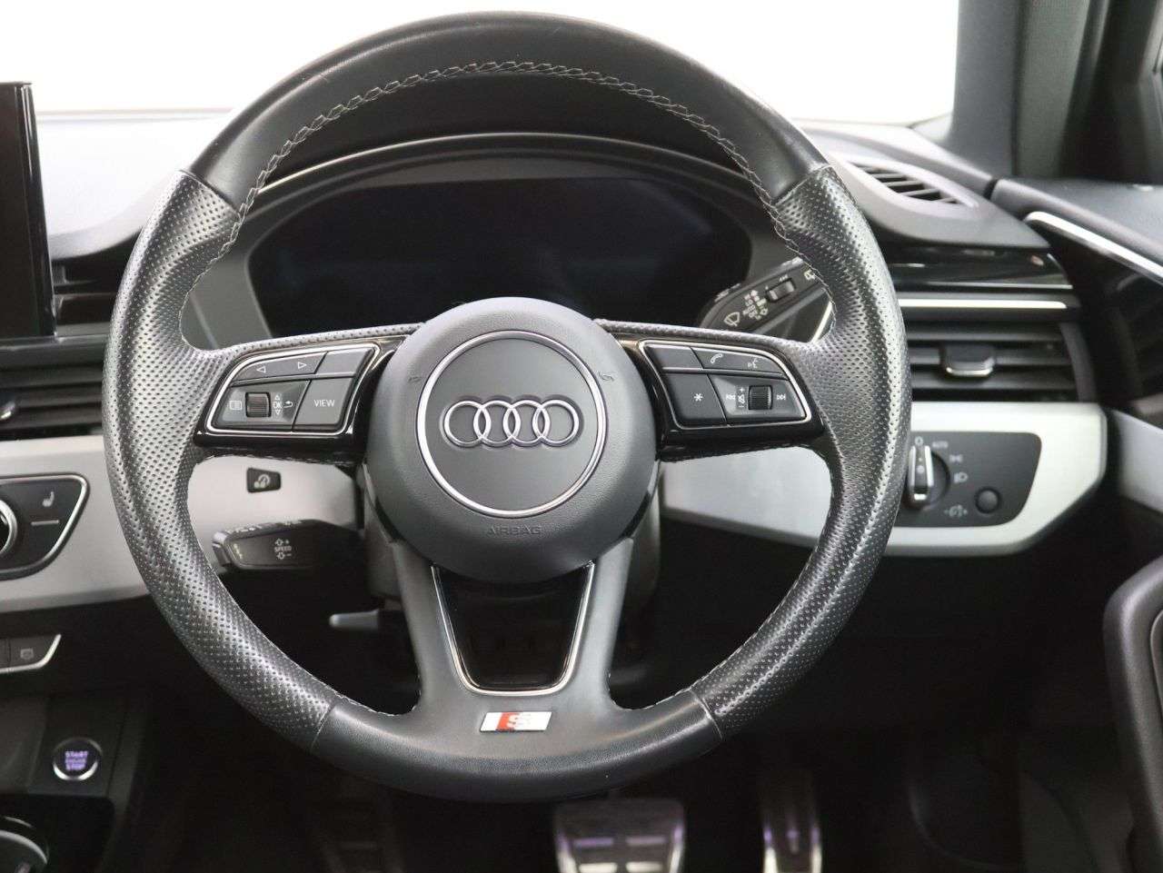 2023 AUDI A4 AVANT 2023 AUDI A4 AVANT