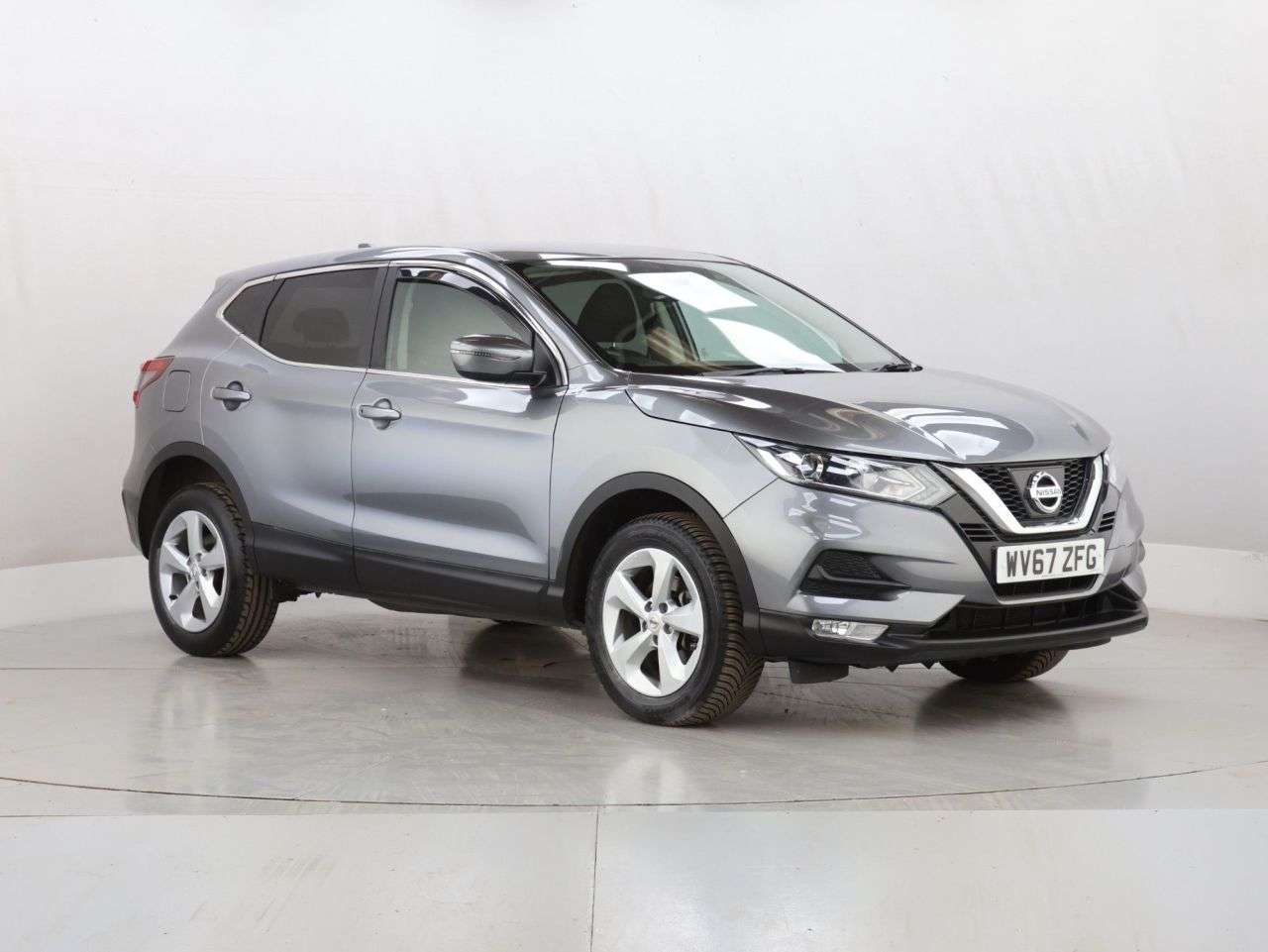 A 2017 NISSAN QASHQAI 1.2 DIG-T Acenta SUV 5dr Petrol Manual Euro 6 (s/s) (115 ps) A 2017 NISSAN QASHQAI 1.2 DIG-T Acenta SUV 5dr Petrol Manual Euro 6 (s/s) (115 ps)