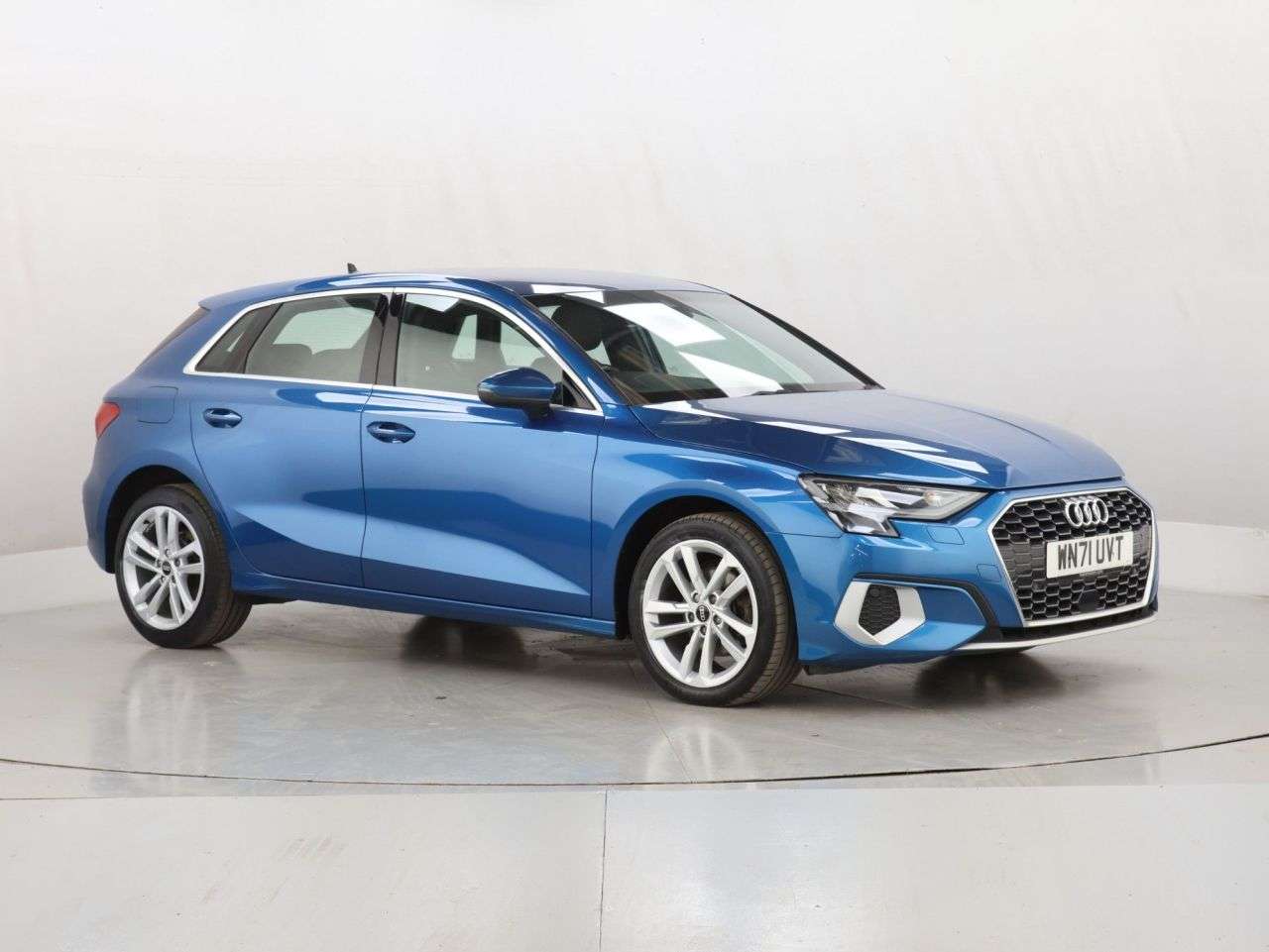 A 2021 AUDI A3 1.0 TFSI 30 Sport Sportback 5dr Petrol Manual Euro 6 (s/s) (110 ps) A 2021 AUDI A3 1.0 TFSI 30 Sport Sportback 5dr Petrol Manual Euro 6 (s/s) (110 ps)