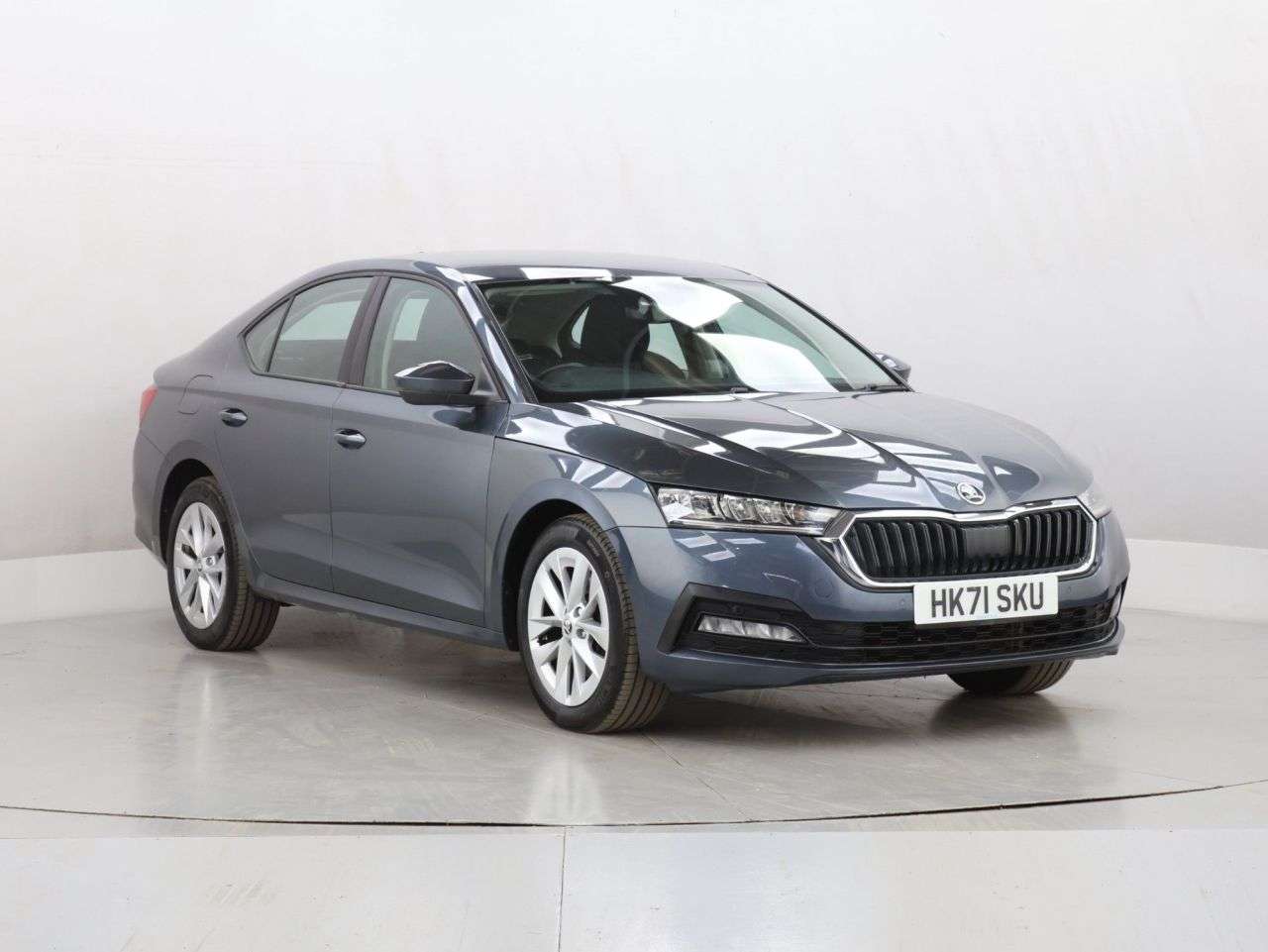 A 2021 SKODA OCTAVIA 1.4 TSI iV 13kWh SE Technology Hatchback 5dr Petrol Plug-in Hybrid DSG Euro A 2021 SKODA OCTAVIA 1.4 TSI iV 13kWh SE Technology Hatchback 5dr Petrol Plug-in Hybrid DSG Euro