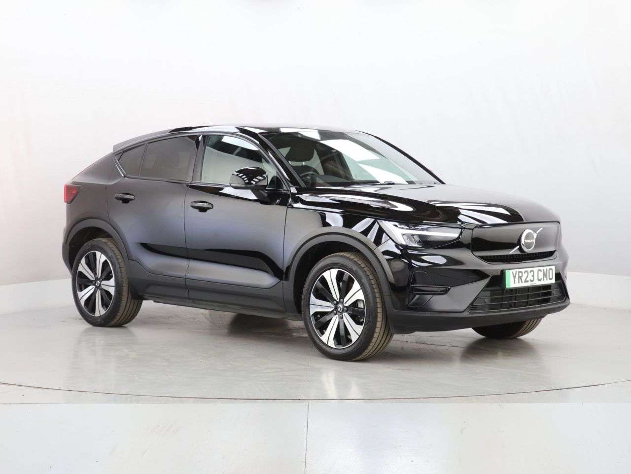 A 2023 VOLVO C40 Recharge 69kWh Core SUV 5dr Electric Auto (231 ps) A 2023 VOLVO C40 Recharge 69kWh Core SUV 5dr Electric Auto (231 ps)