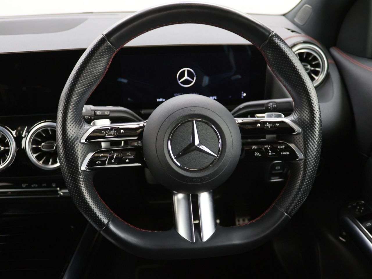 2024 MERCEDES-BENZ EQA 2024 MERCEDES-BENZ EQA