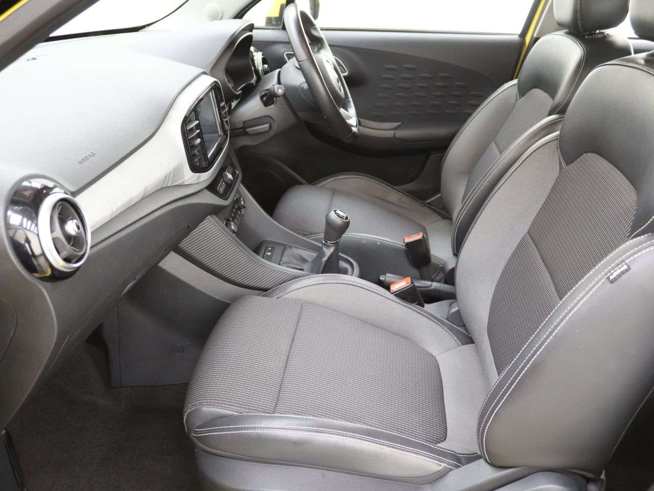 2018 MG MG 3 2018 MG MG 3