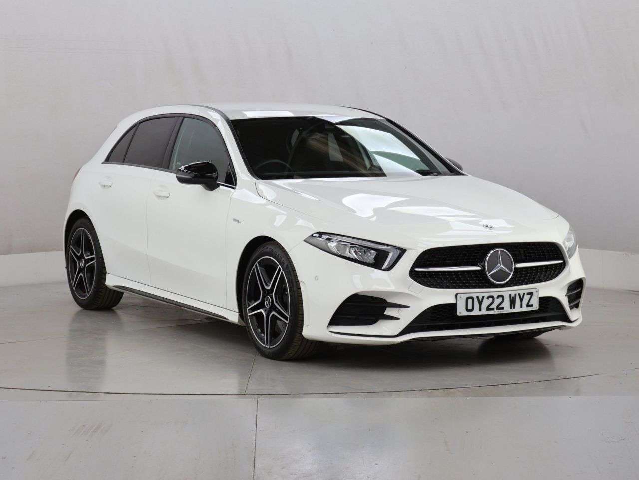 A 2022 MERCEDES-BENZ A CLASS 2.0 A250 AMG Line Edition (Executive) Hatchback 5dr Petrol 7G-DCT Euro 6 (s A 2022 MERCEDES-BENZ A CLASS 2.0 A250 AMG Line Edition (Executive) Hatchback 5dr Petrol 7G-DCT Euro 6 (s