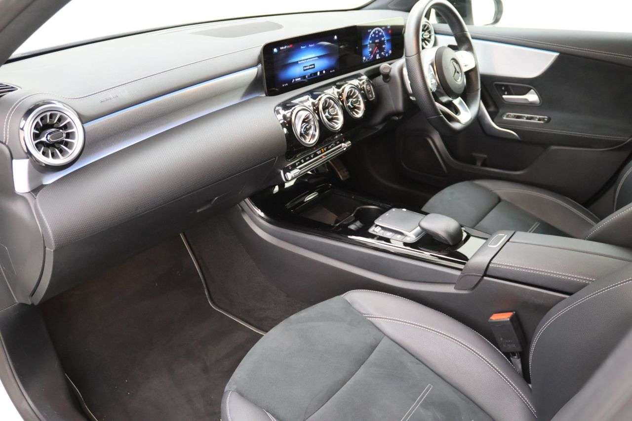 2022 MERCEDES-BENZ A CLASS 2022 MERCEDES-BENZ A CLASS