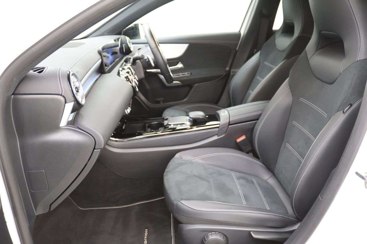 2022 MERCEDES-BENZ A CLASS 2022 MERCEDES-BENZ A CLASS