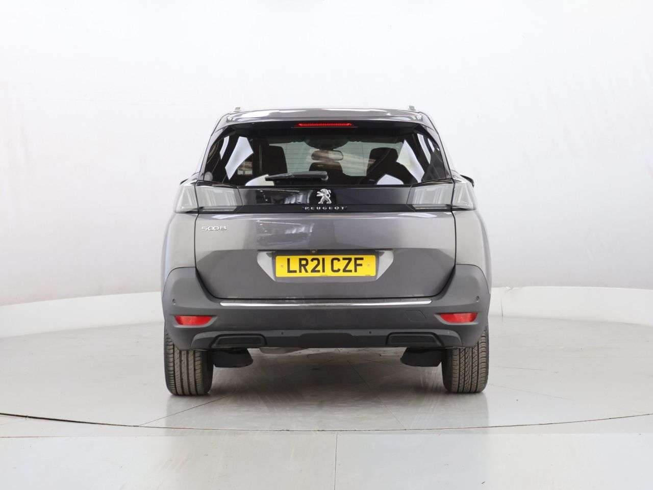 2021 PEUGEOT 5008 2021 PEUGEOT 5008
