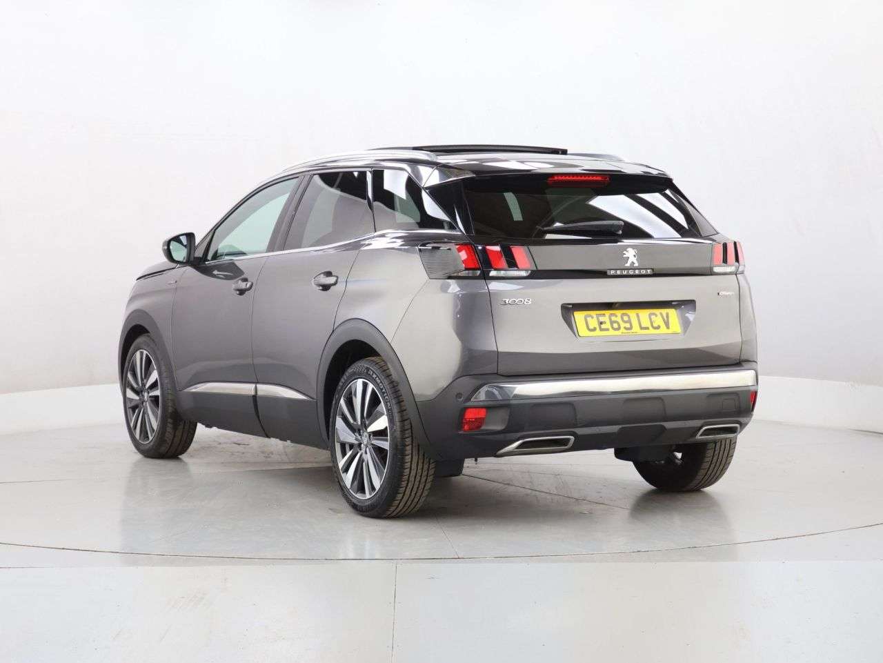 2019 PEUGEOT 3008 2019 PEUGEOT 3008