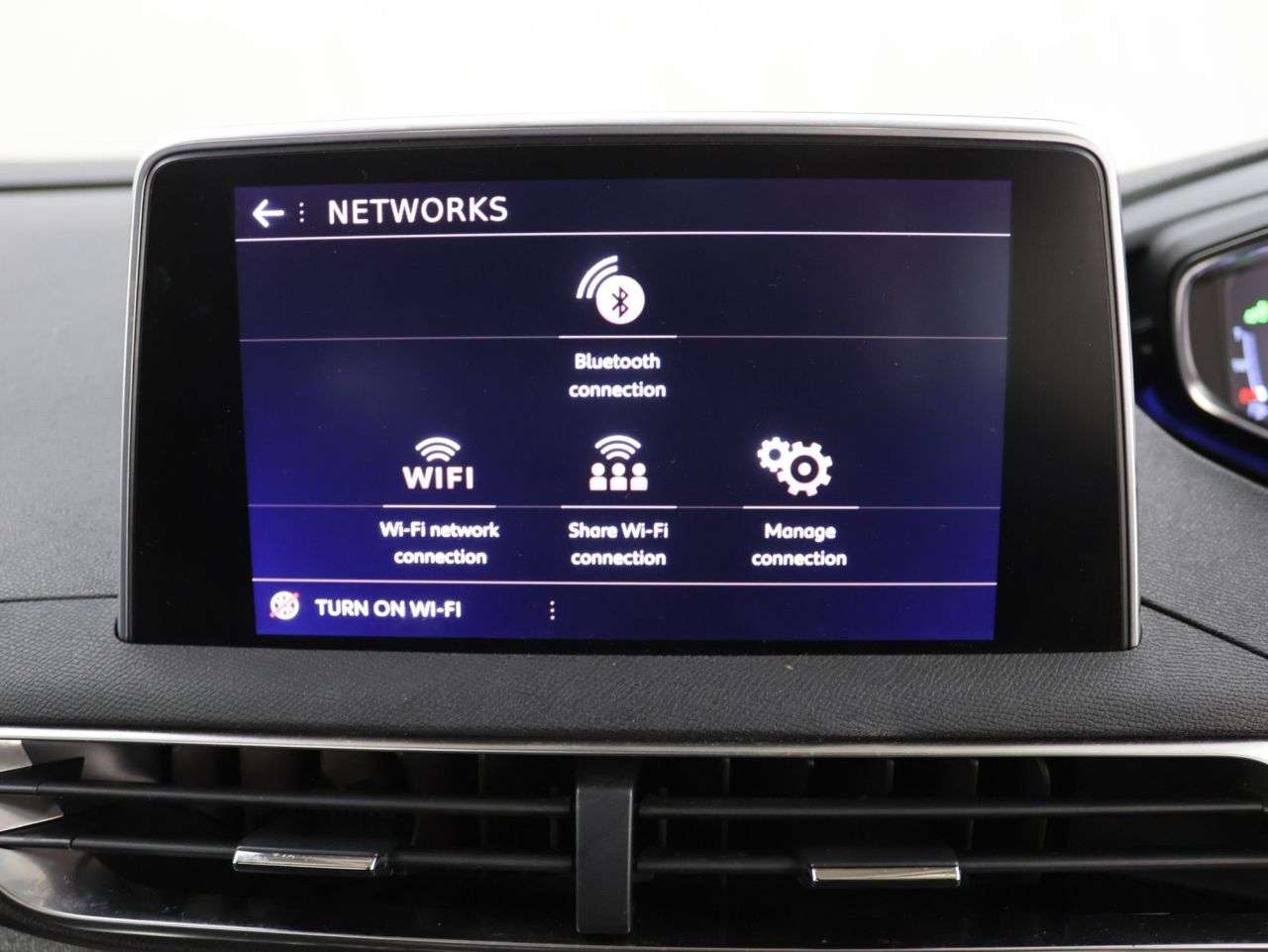 2019 PEUGEOT 3008 2019 PEUGEOT 3008
