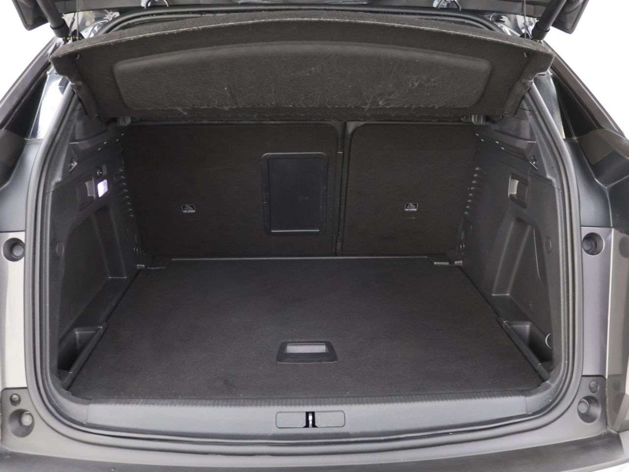 2019 PEUGEOT 3008 2019 PEUGEOT 3008