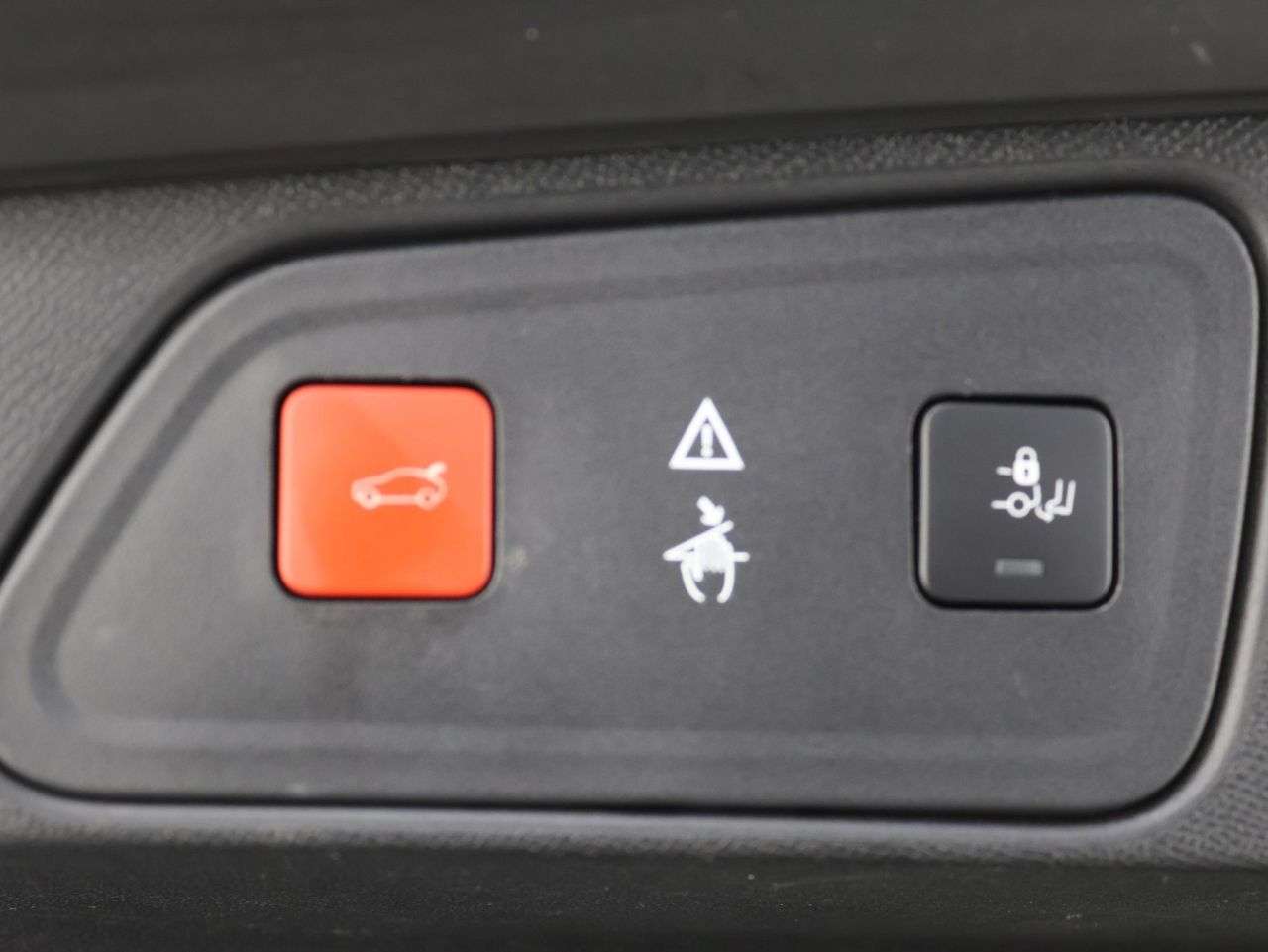 2019 PEUGEOT 3008 2019 PEUGEOT 3008