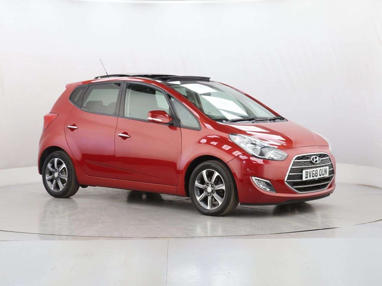 A 2018 HYUNDAI IX20 1.6 Premium Nav Hatchback 5dr Petrol Manual Euro 6 (125 ps) A 2018 HYUNDAI IX20 1.6 Premium Nav Hatchback 5dr Petrol Manual Euro 6 (125 ps)