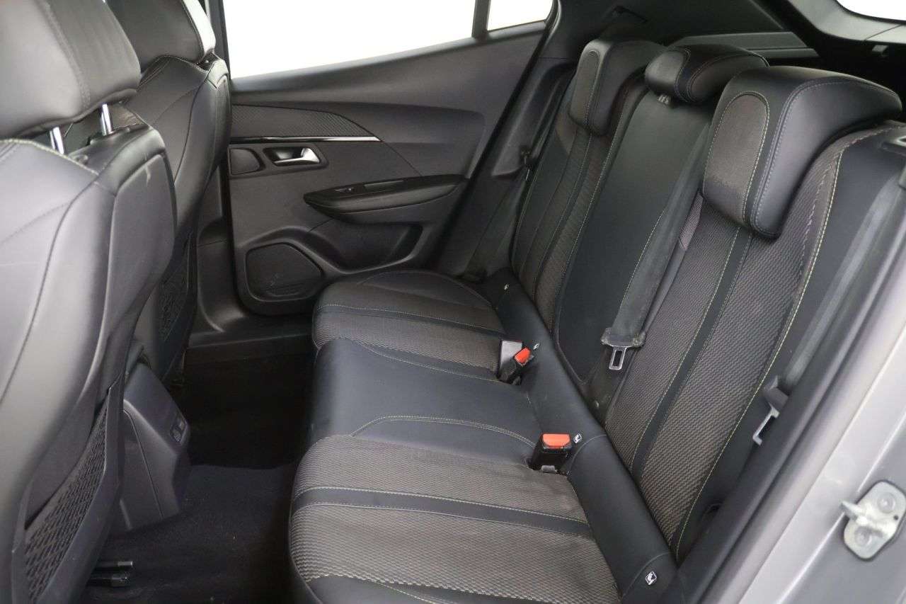 2023 PEUGEOT 2008 2023 PEUGEOT 2008