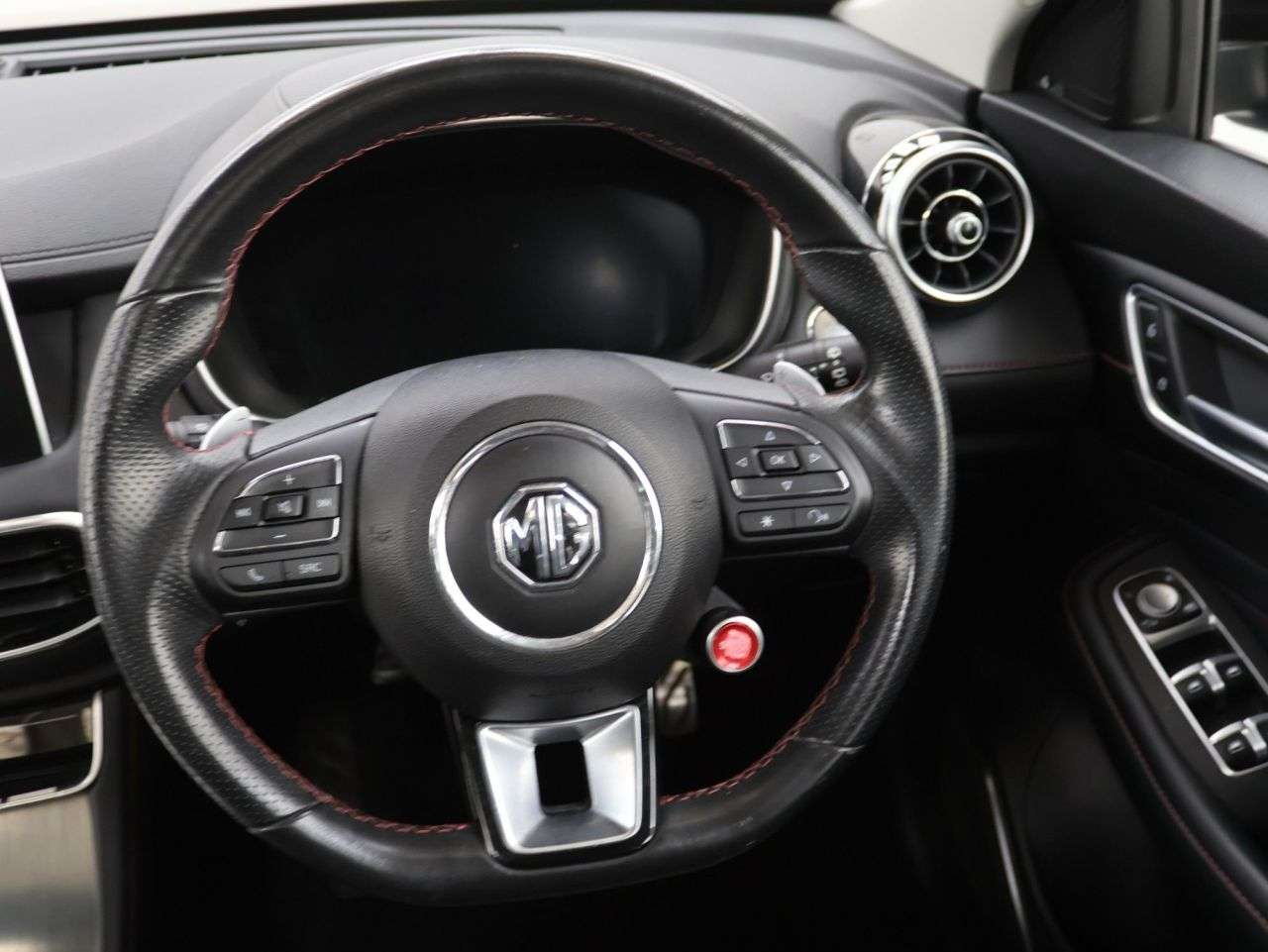 2023 MG MG HS 2023 MG MG HS