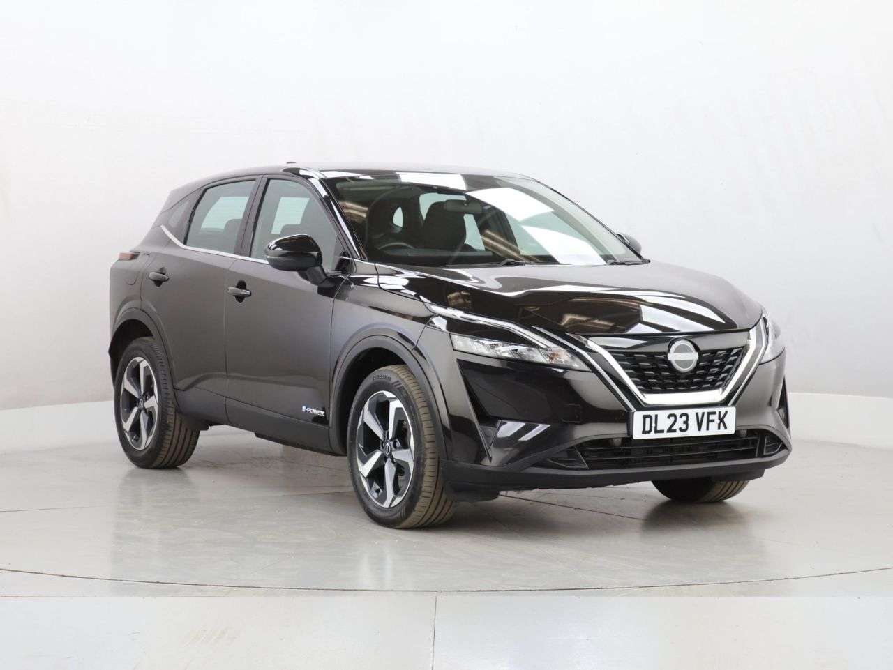 A 2023 NISSAN QASHQAI 1.5 h e-POWER Acenta Premium SUV 5dr Petrol Hybrid Auto Euro 6 (s/s) (190 p A 2023 NISSAN QASHQAI 1.5 h e-POWER Acenta Premium SUV 5dr Petrol Hybrid Auto Euro 6 (s/s) (190 p