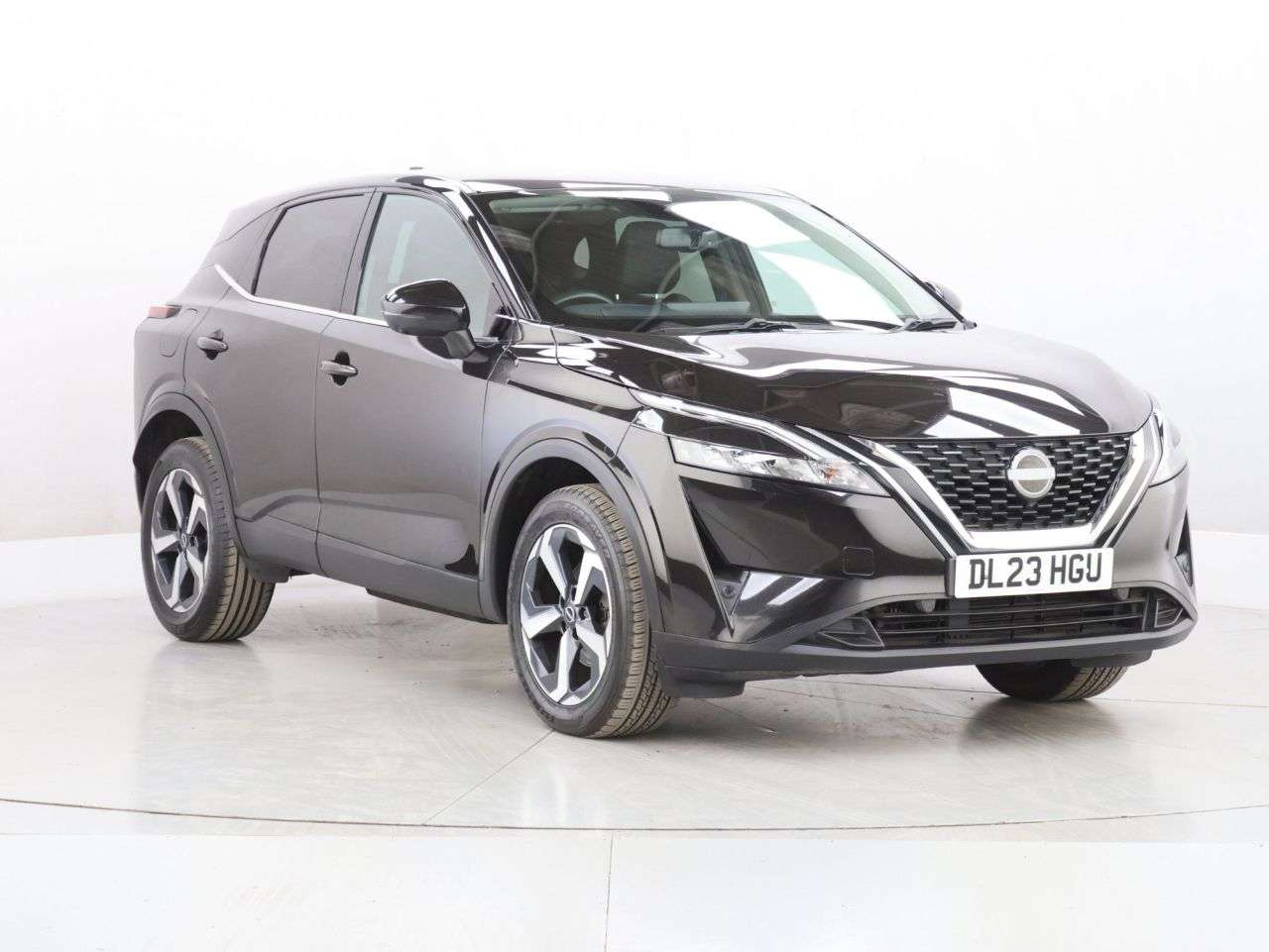 A 2023 NISSAN QASHQAI 1.3 DIG-T MHEV N-Connecta SUV 5dr Petrol Hybrid XTRON Euro 6 (s/s) (158 ps) A 2023 NISSAN QASHQAI 1.3 DIG-T MHEV N-Connecta SUV 5dr Petrol Hybrid XTRON Euro 6 (s/s) (158 ps)
