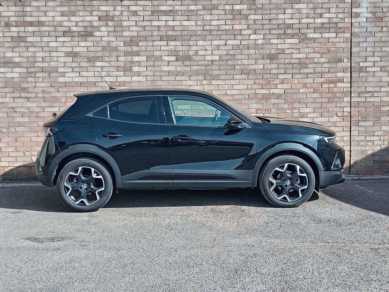 A 2023 VAUXHALL MOKKA 1.2 Turbo Ultimate SUV 5dr Petrol Manual Euro 6 (s/s) (136 ps) A 2023 VAUXHALL MOKKA 1.2 Turbo Ultimate SUV 5dr Petrol Manual Euro 6 (s/s) (136 ps)