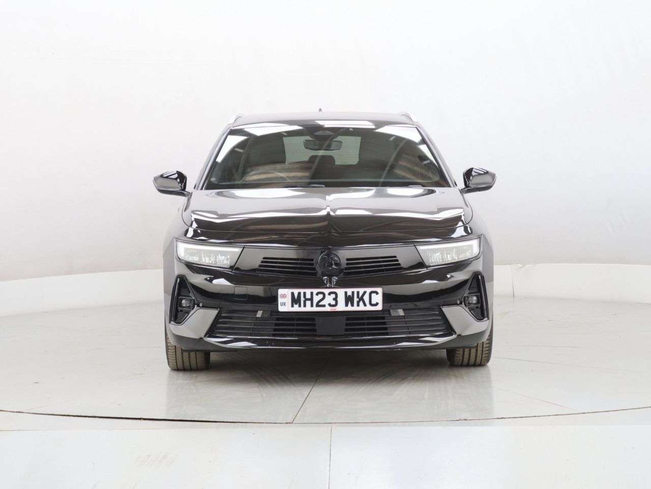 A 2023 VAUXHALL ASTRA 1.2 Turbo GS Sports Tourer 5dr Petrol Auto Euro 6 (s/s) (130 ps) A 2023 VAUXHALL ASTRA 1.2 Turbo GS Sports Tourer 5dr Petrol Auto Euro 6 (s/s) (130 ps)