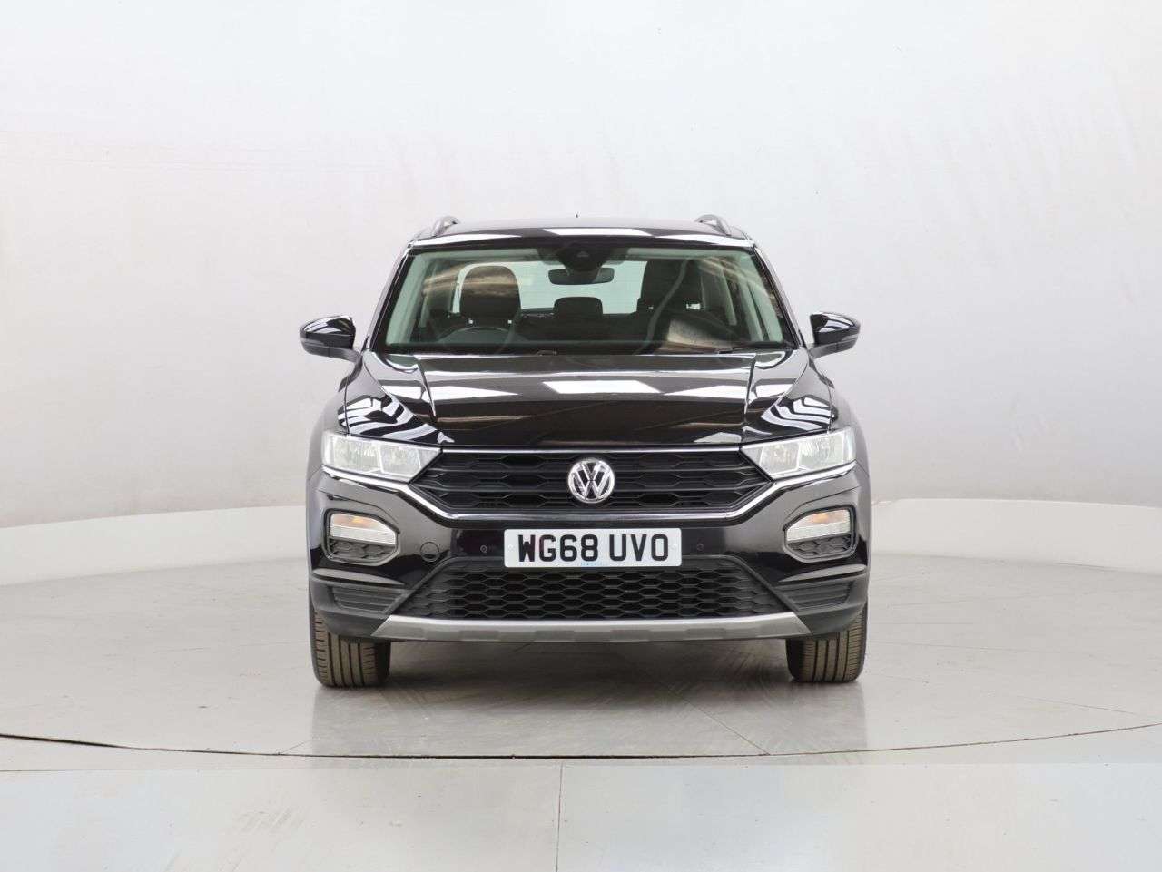 A 2019 VOLKSWAGEN T-ROC 1.0 TSI GPF SE SUV 5dr Petrol Manual Euro 6 (s/s) (115 ps) A 2019 VOLKSWAGEN T-ROC 1.0 TSI GPF SE SUV 5dr Petrol Manual Euro 6 (s/s) (115 ps)