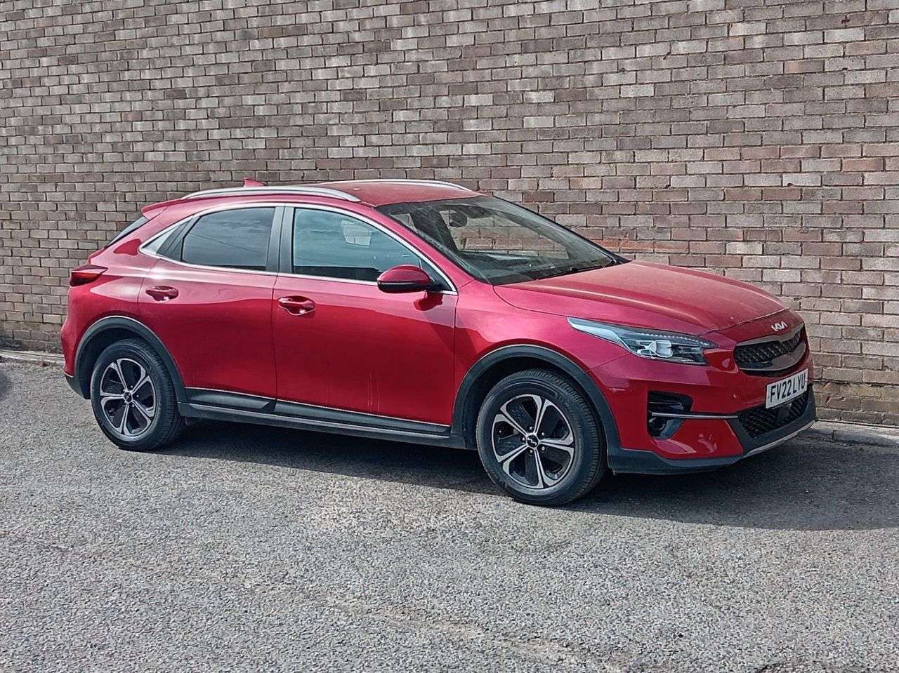 A 2022 KIA XCEED 1.6 GDi 8.9kWh 3 SUV 5dr Petrol Plug-in Hybrid DCT Euro 6 (s/s) (139 bhp) A 2022 KIA XCEED 1.6 GDi 8.9kWh 3 SUV 5dr Petrol Plug-in Hybrid DCT Euro 6 (s/s) (139 bhp)
