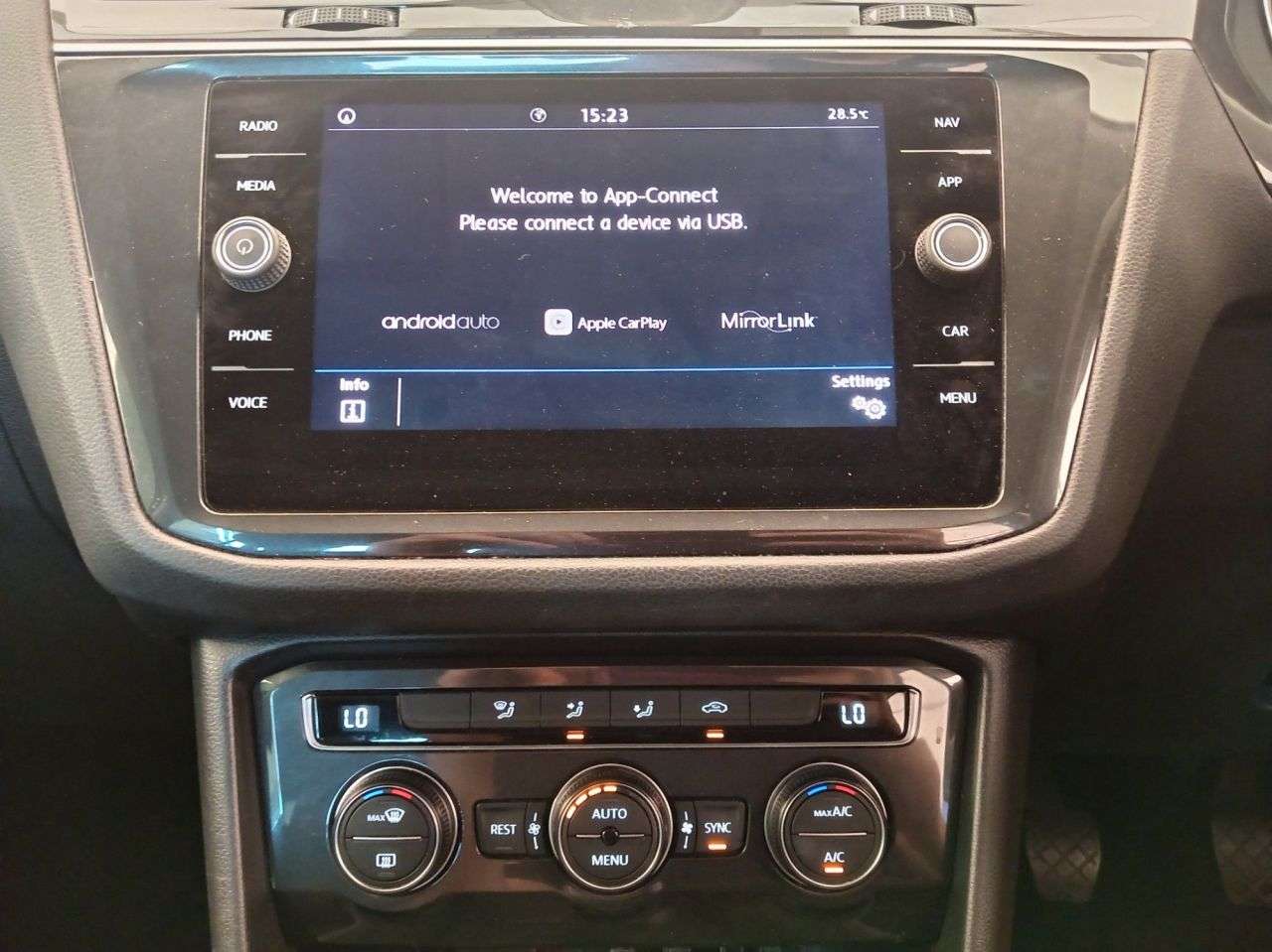 2019 VOLKSWAGEN TIGUAN 2019 VOLKSWAGEN TIGUAN