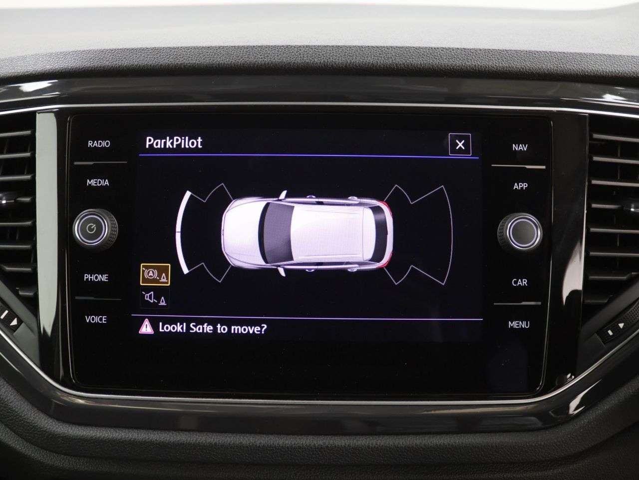 2018 VOLKSWAGEN T-ROC 2018 VOLKSWAGEN T-ROC