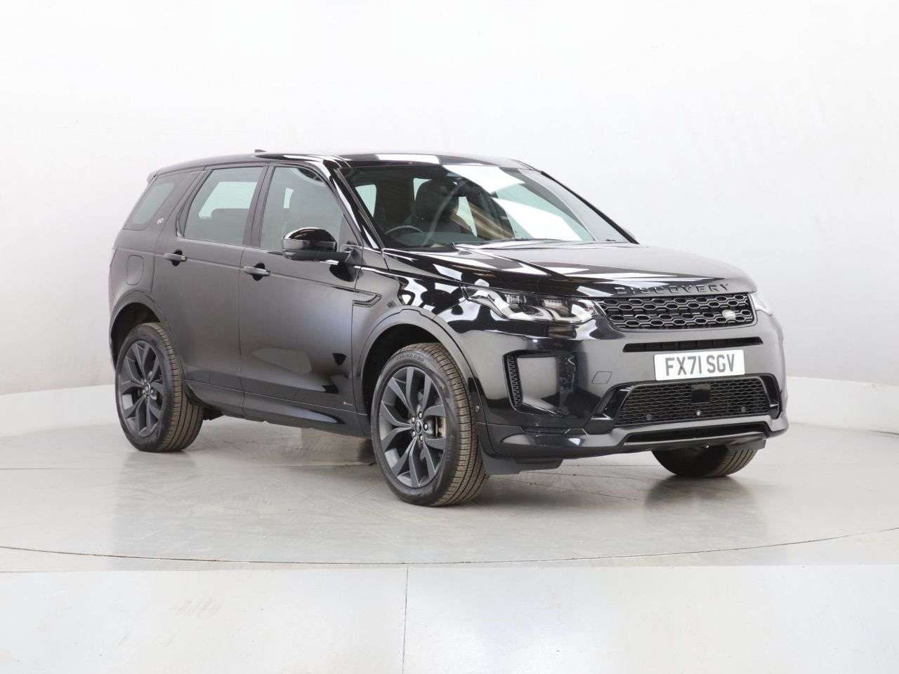 A 2021 LAND ROVER DISCOVERY SPORT 1.5 P300e 12.2kWh R-Dynamic SE SUV 5dr Petrol Plug-in Hybrid Auto 4WD Euro A 2021 LAND ROVER DISCOVERY SPORT 1.5 P300e 12.2kWh R-Dynamic SE SUV 5dr Petrol Plug-in Hybrid Auto 4WD Euro