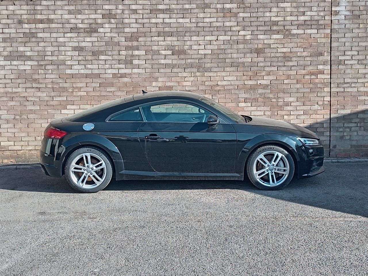A 2021 AUDI TT 2.0 TFSI 45 Sport Coupe 3dr Petrol S Tronic Euro 6 (s/s) (245 ps) A 2021 AUDI TT 2.0 TFSI 45 Sport Coupe 3dr Petrol S Tronic Euro 6 (s/s) (245 ps)