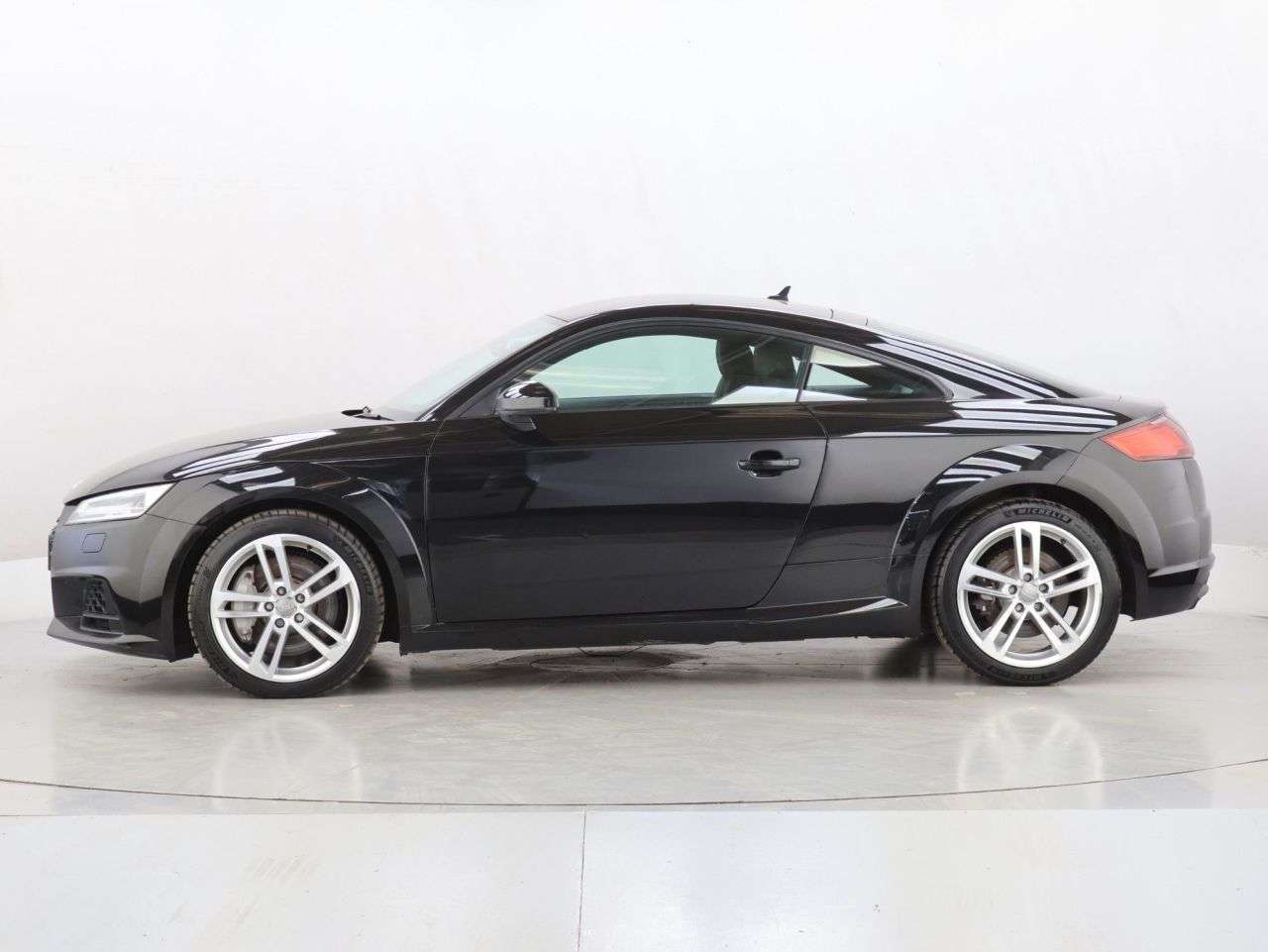 2021 AUDI TT 2021 AUDI TT