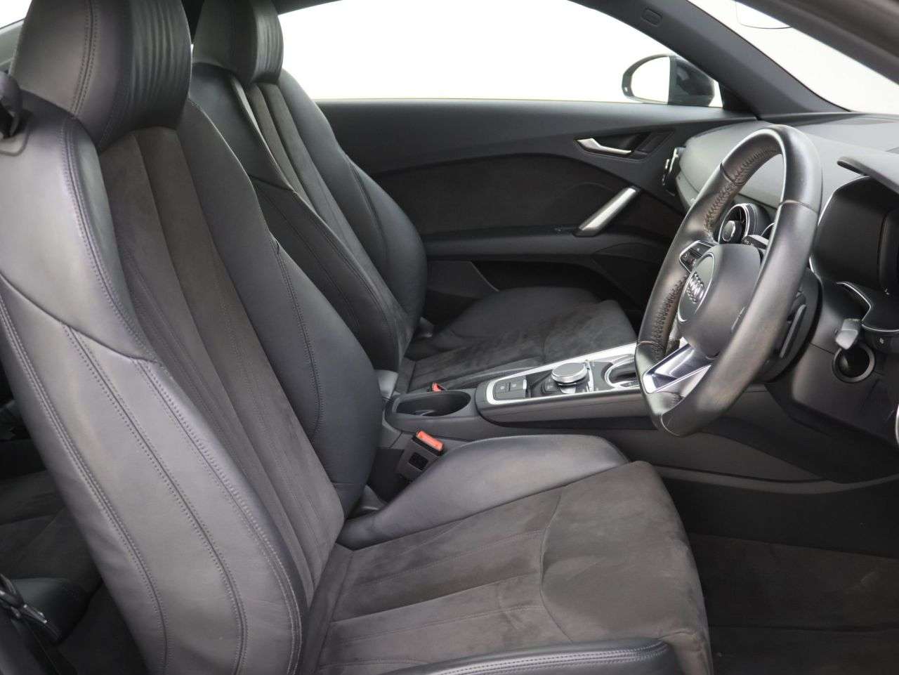 2021 AUDI TT 2021 AUDI TT