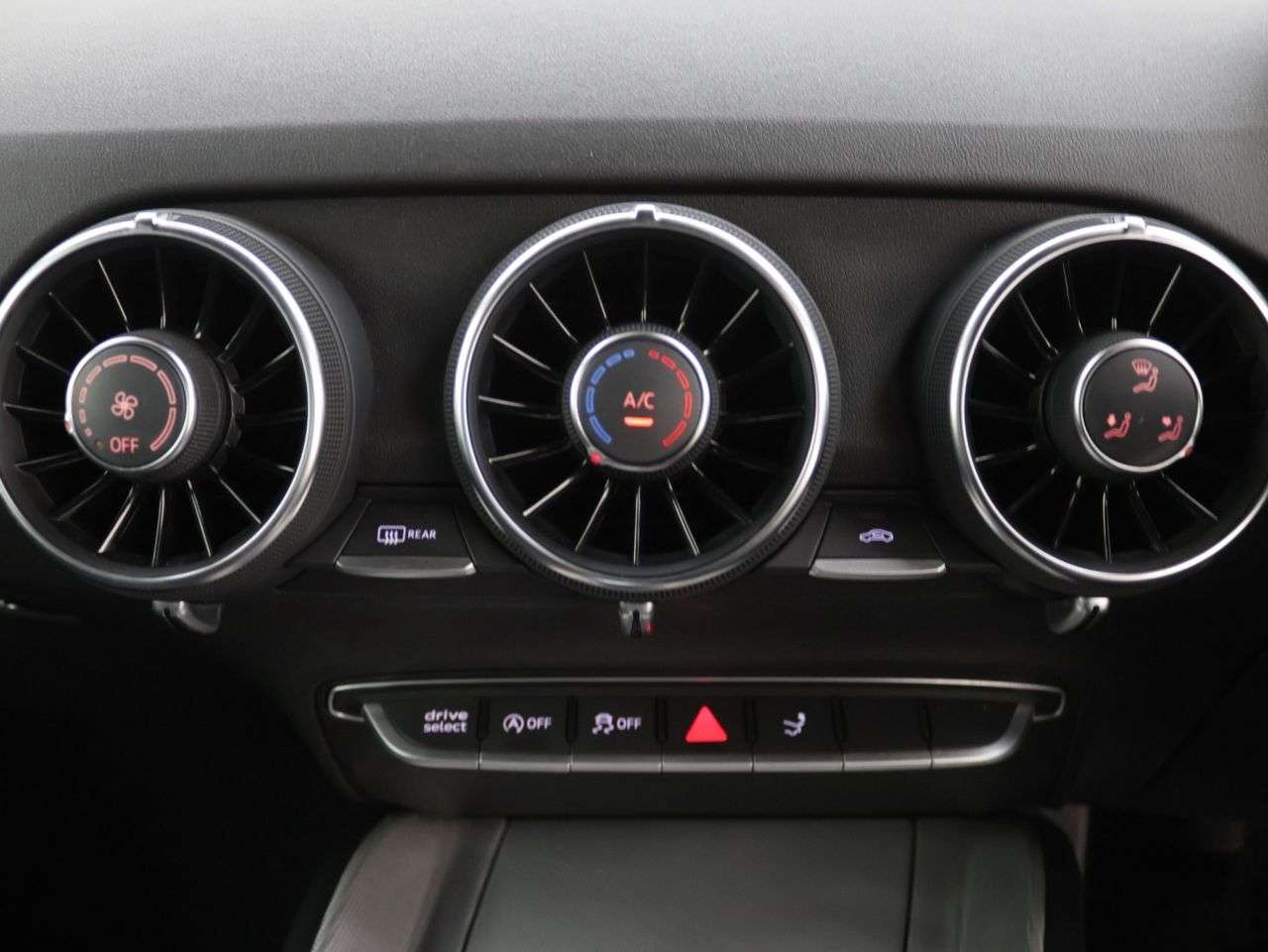 2021 AUDI TT 2021 AUDI TT