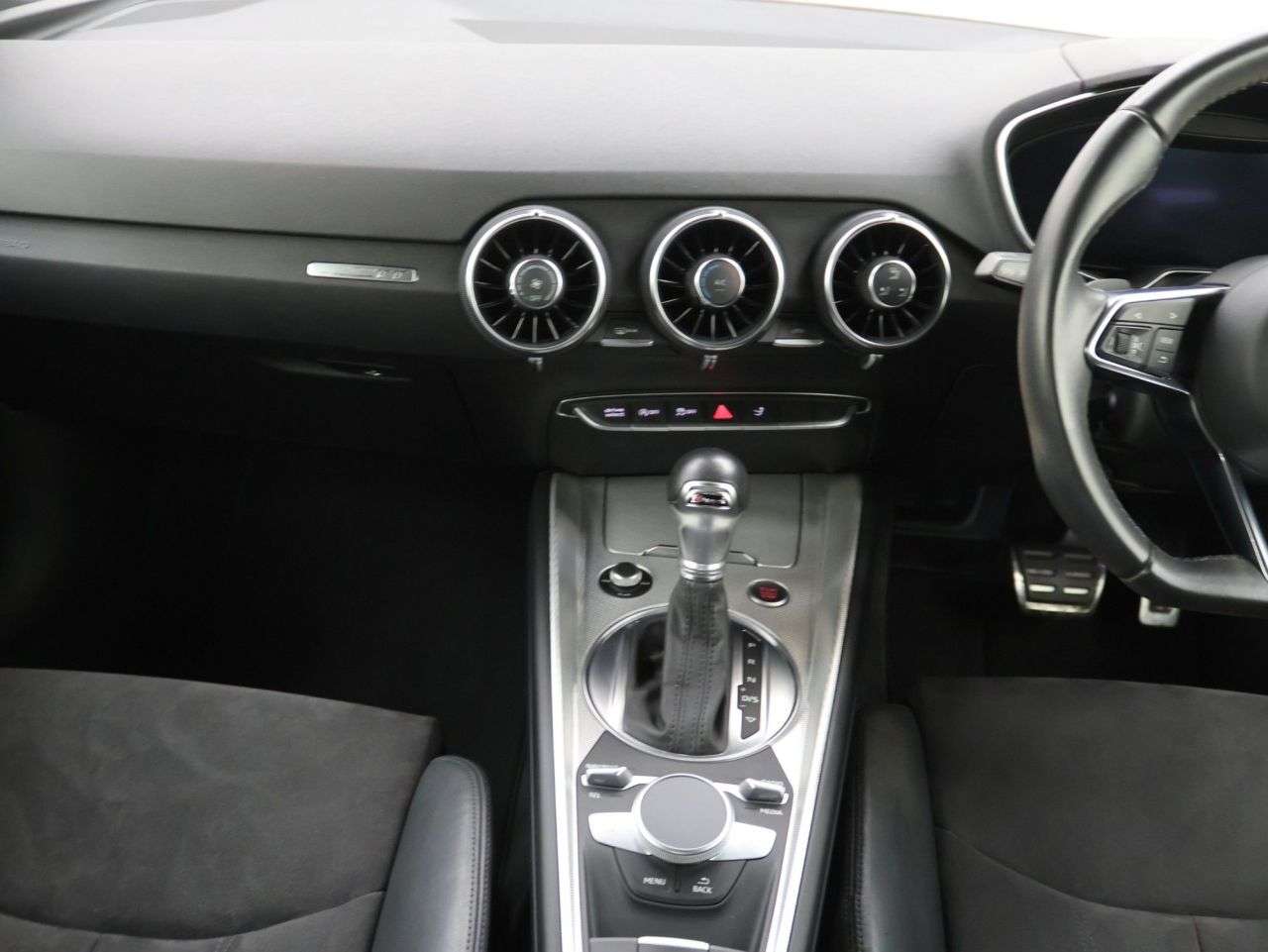 2021 AUDI TT 2021 AUDI TT