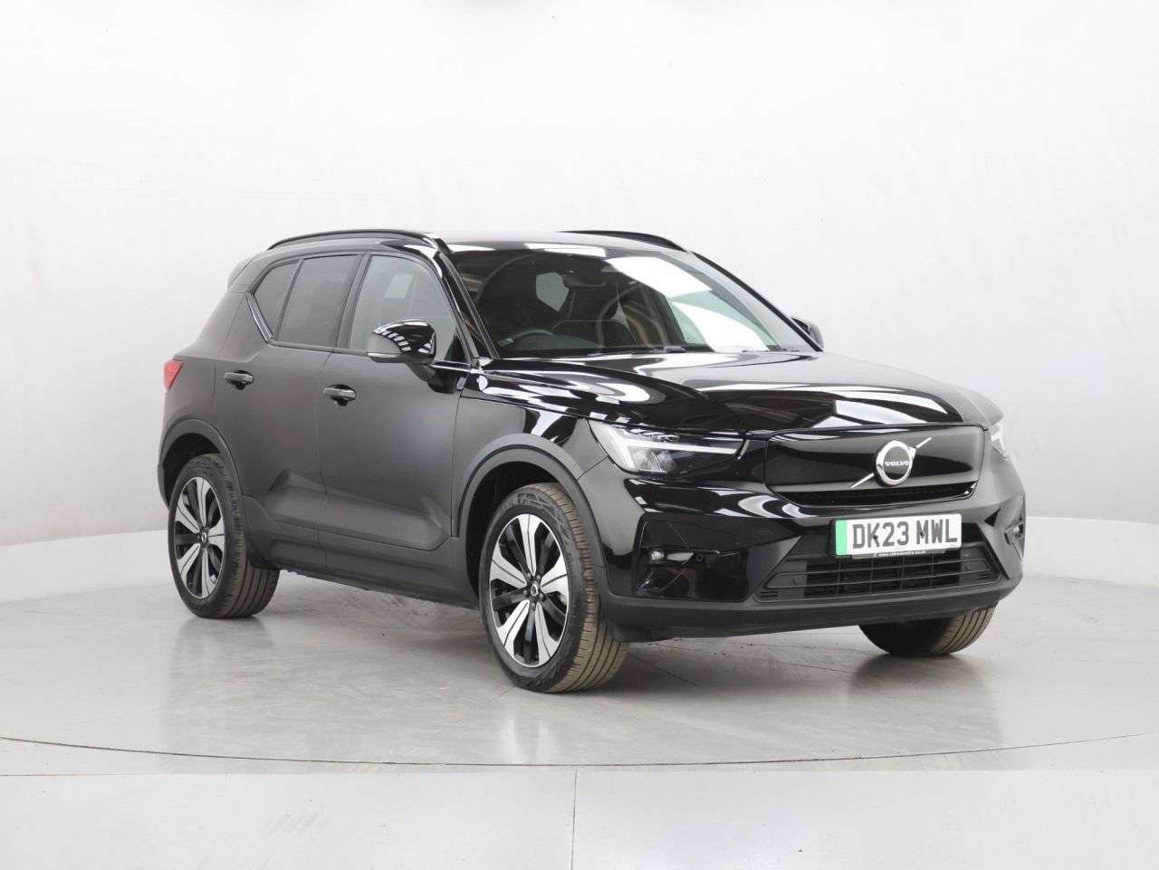 A 2023 VOLVO XC40 Recharge 69kWh Plus SUV 5dr Electric Auto (231 ps) A 2023 VOLVO XC40 Recharge 69kWh Plus SUV 5dr Electric Auto (231 ps)