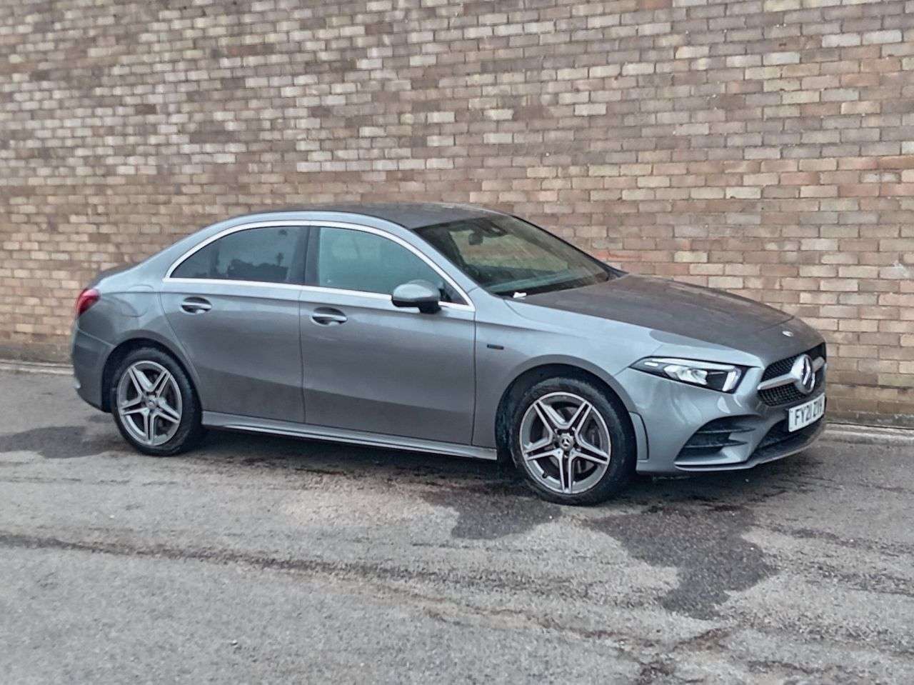 A 2021 MERCEDES-BENZ A CLASS 1.3 A250e 15.6kWh AMG Line Saloon 4dr Petrol Plug-in Hybrid 8G-DCT Euro 6 ( A 2021 MERCEDES-BENZ A CLASS 1.3 A250e 15.6kWh AMG Line Saloon 4dr Petrol Plug-in Hybrid 8G-DCT Euro 6 (