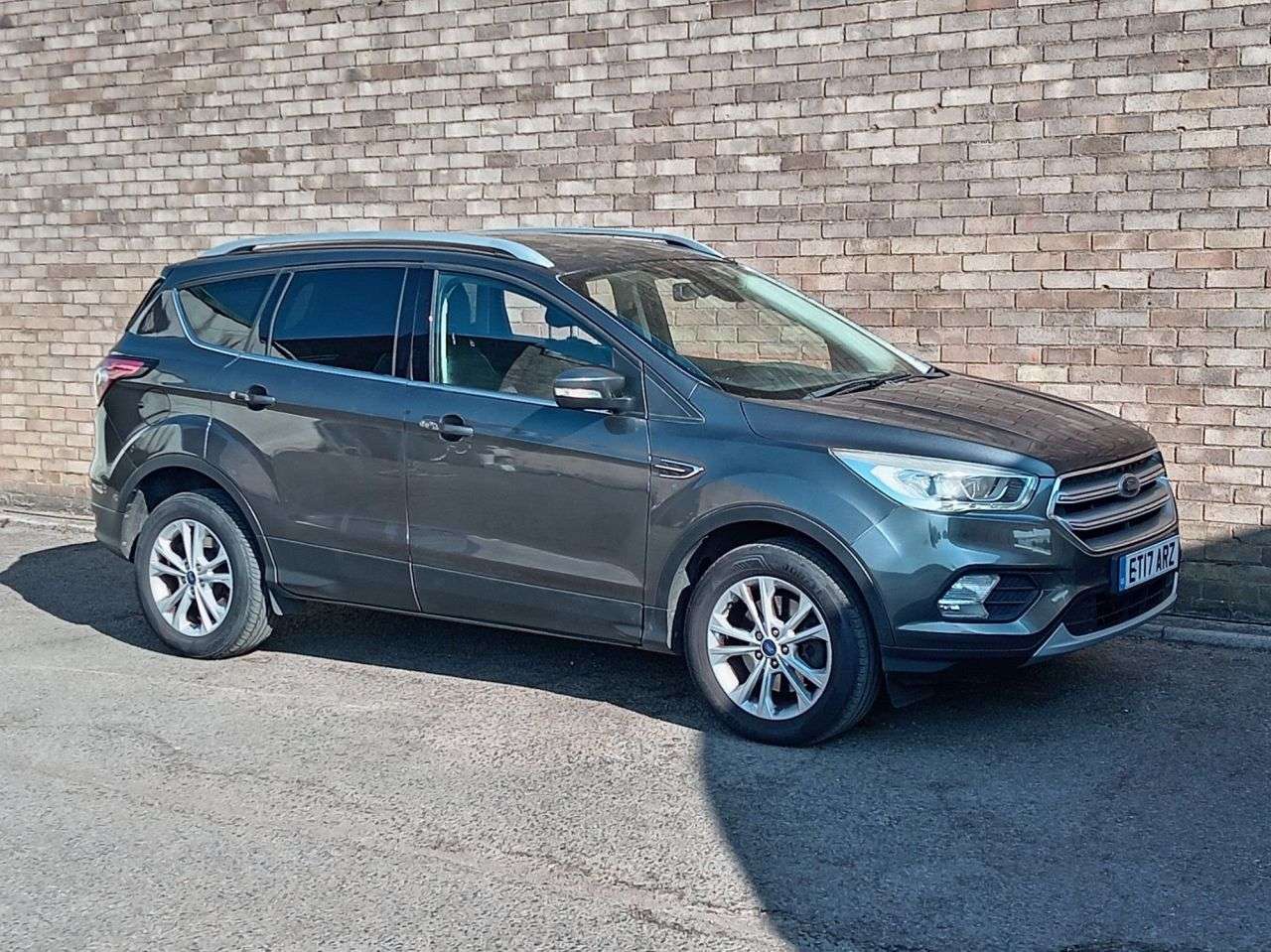 A 2017 FORD KUGA 2.0 TDCi Titanium SUV 5dr Diesel Manual Euro 6 (s/s) (150 ps) A 2017 FORD KUGA 2.0 TDCi Titanium SUV 5dr Diesel Manual Euro 6 (s/s) (150 ps)