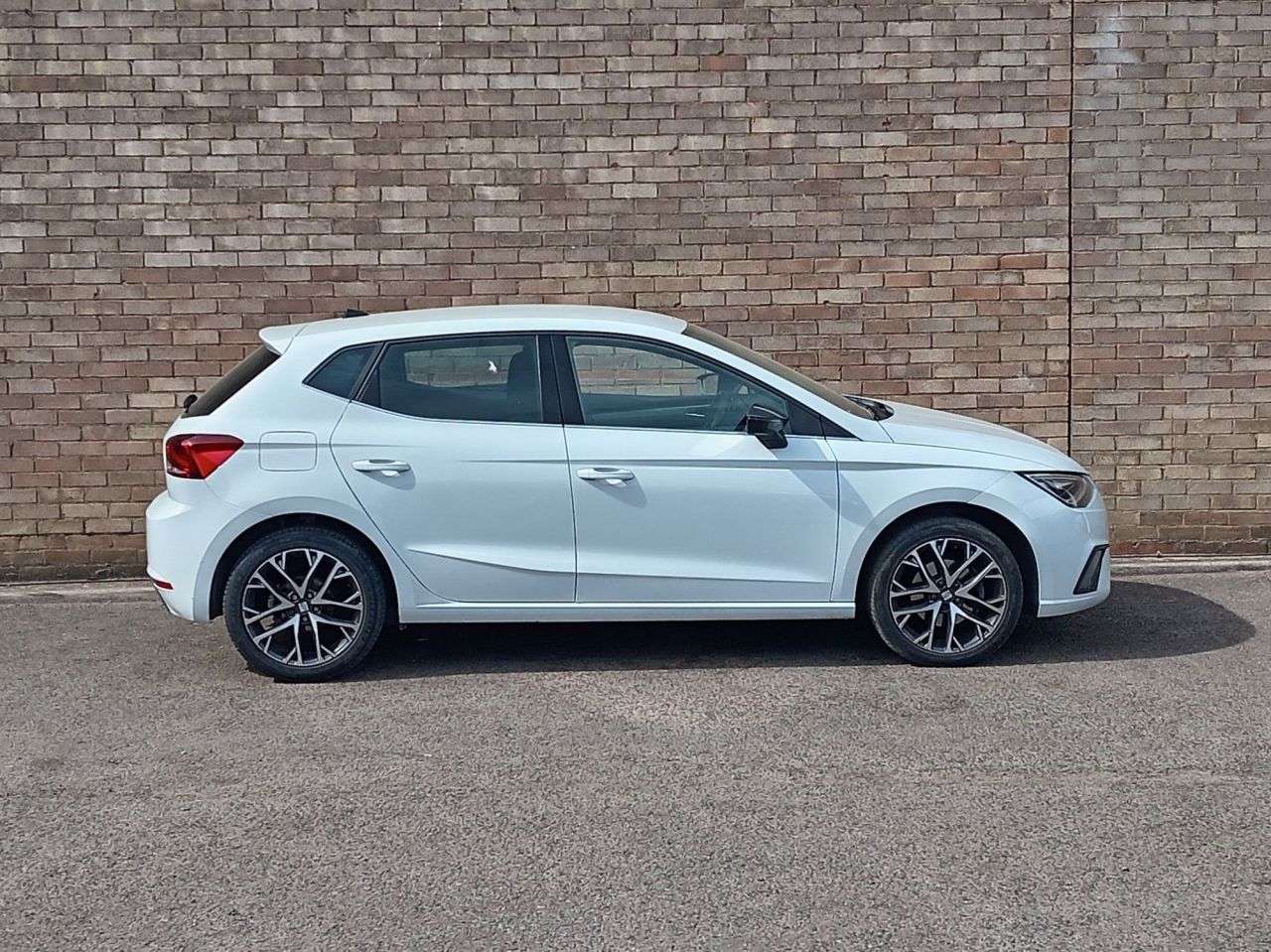A 2023 SEAT IBIZA 1.0 TSI XCELLENCE Hatchback 5dr Petrol Manual Euro 6 (s/s) (110 ps) A 2023 SEAT IBIZA 1.0 TSI XCELLENCE Hatchback 5dr Petrol Manual Euro 6 (s/s) (110 ps)